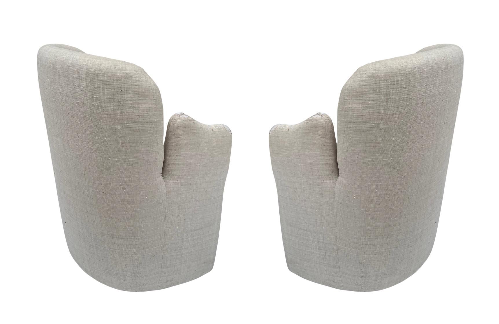 Matching Pair of Mid-Century Modern Upholstered Armchairs or Lounge Chairs For Sale 4