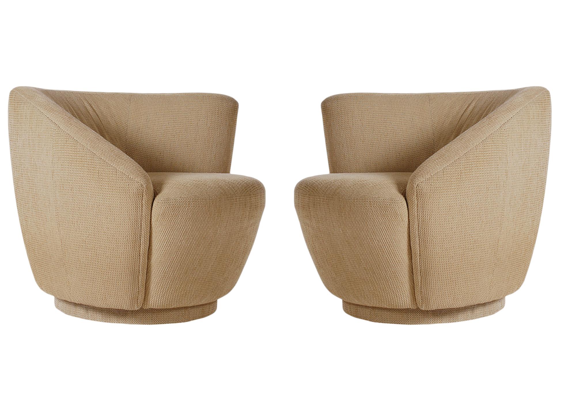 Late 20th Century Matching Pair of Nautilus Swivel Lounge Chairs by Vladimir Kagan for Preview
