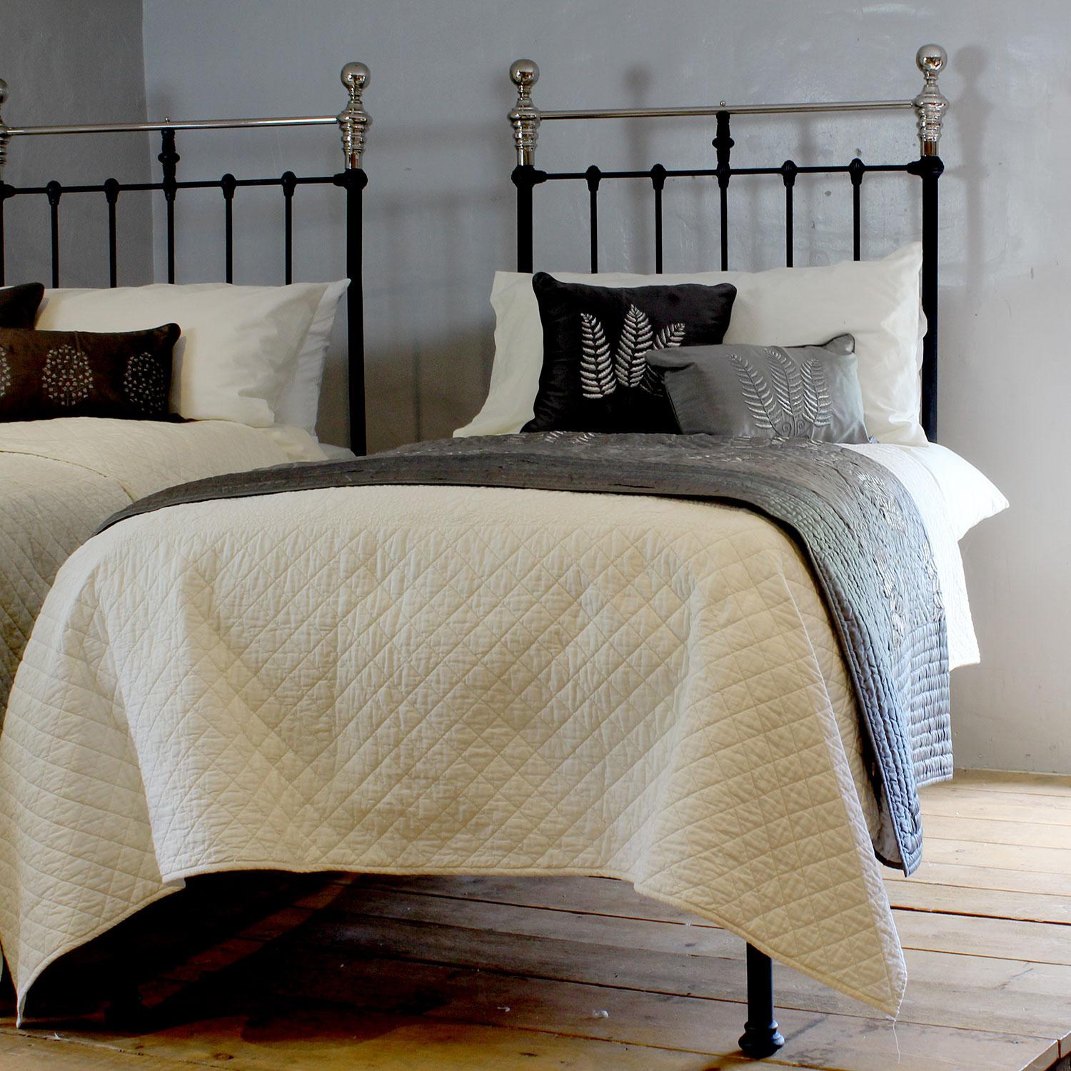 Victorian Matching Pair of Platform Antique Beds in Charcoal with Nickel MP62 For Sale