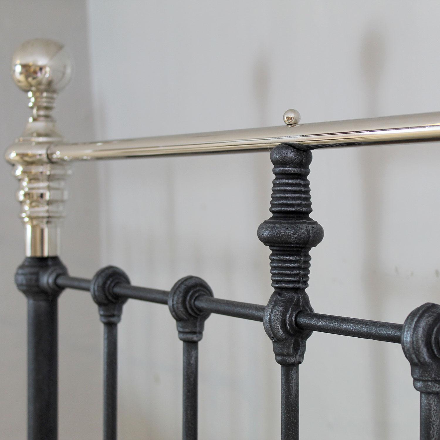 20th Century Matching Pair of Platform Antique Beds in Charcoal with Nickel MP62 For Sale