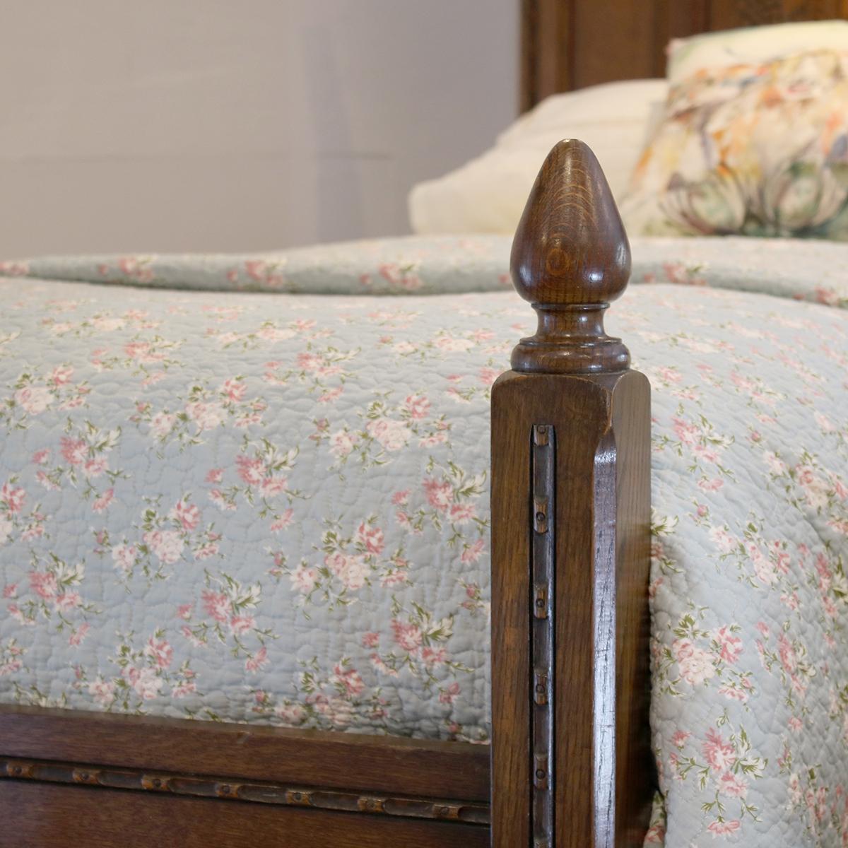 English Matching Pair of Single Oak Beds WP28