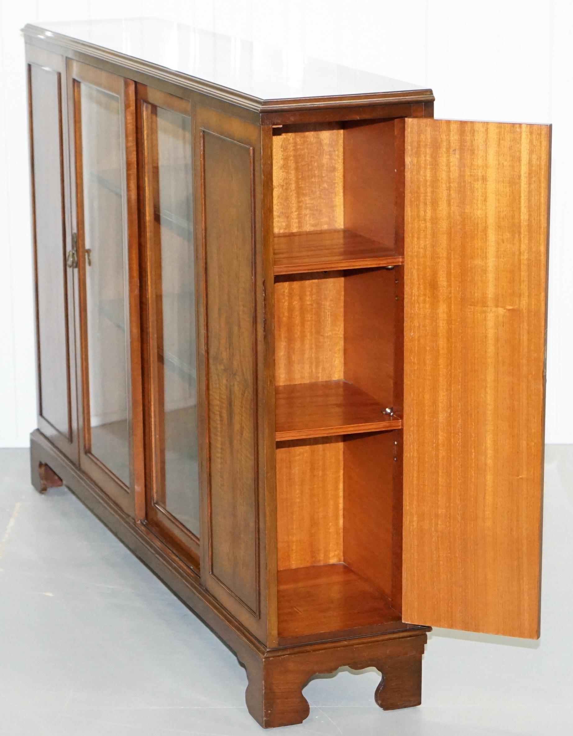 Matching Pair of Stunning Figured Walnut Sideboard Bookcases with Side Cupboards 10