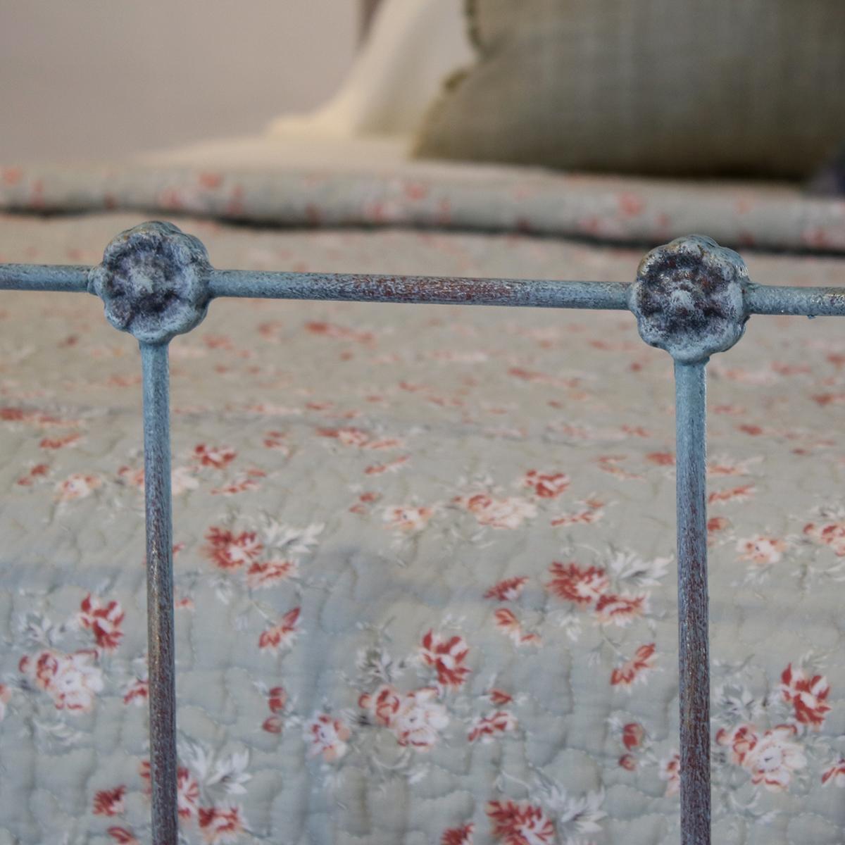 Matching Pair of Twin Blue Verdigris Antique Beds MPS41 In Good Condition In Wrexham, GB