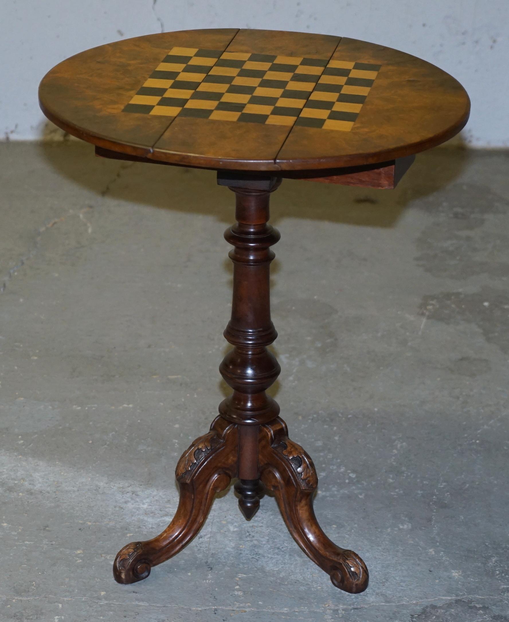 Matching Pair of Victorian Burl & Burr Walnut Chessboard Tripod Base Side Tables 9