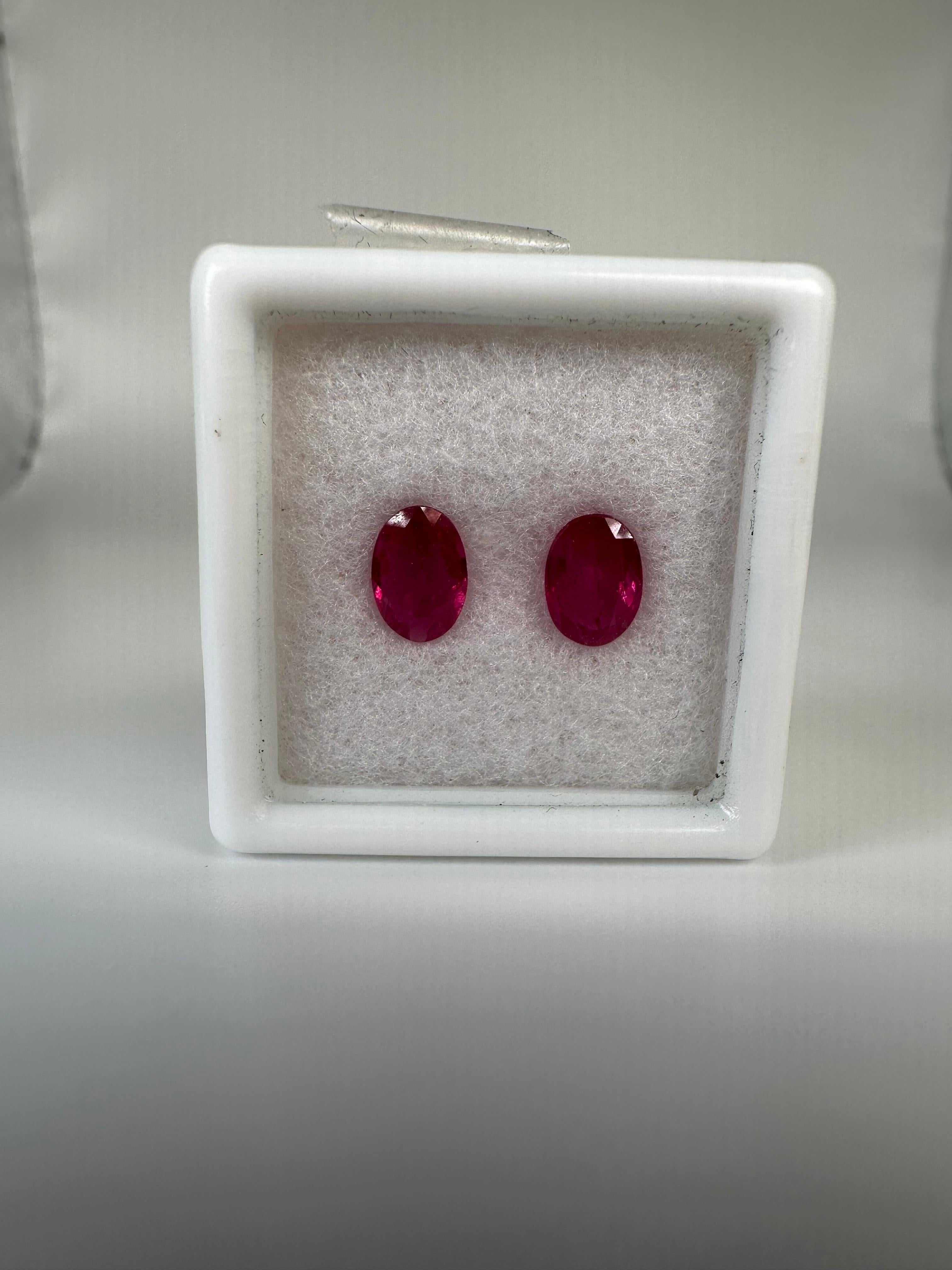 Passendes Rubin-Paar unbehandeltes 6,5x4,5 mm Rubin oval natürlich rosa Rot (Ovalschliff) im Angebot