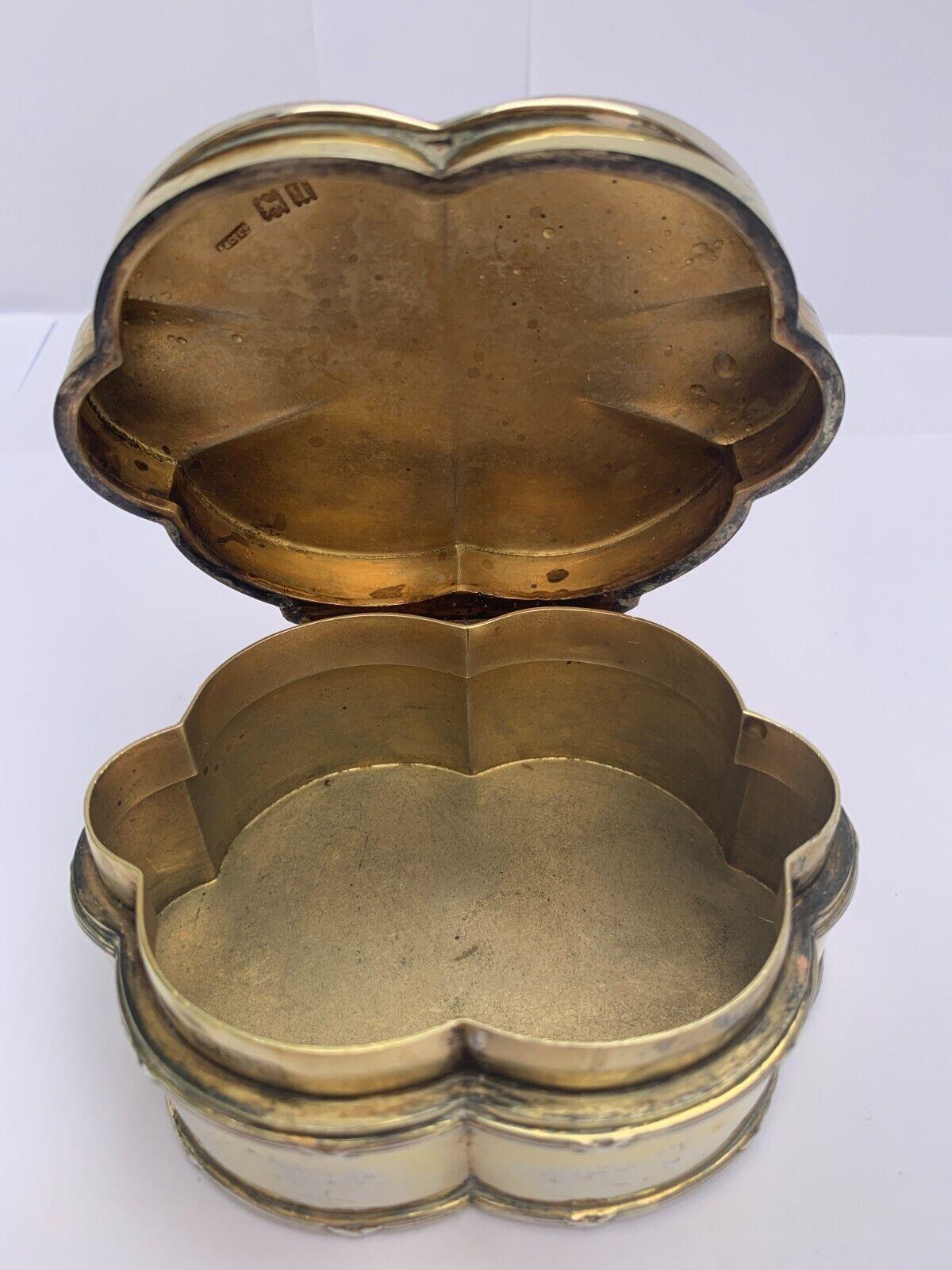 Women's or Men's Matching Sterling Silver Dressing Table Set by Asprey & Co Ltd, 1911 For Sale