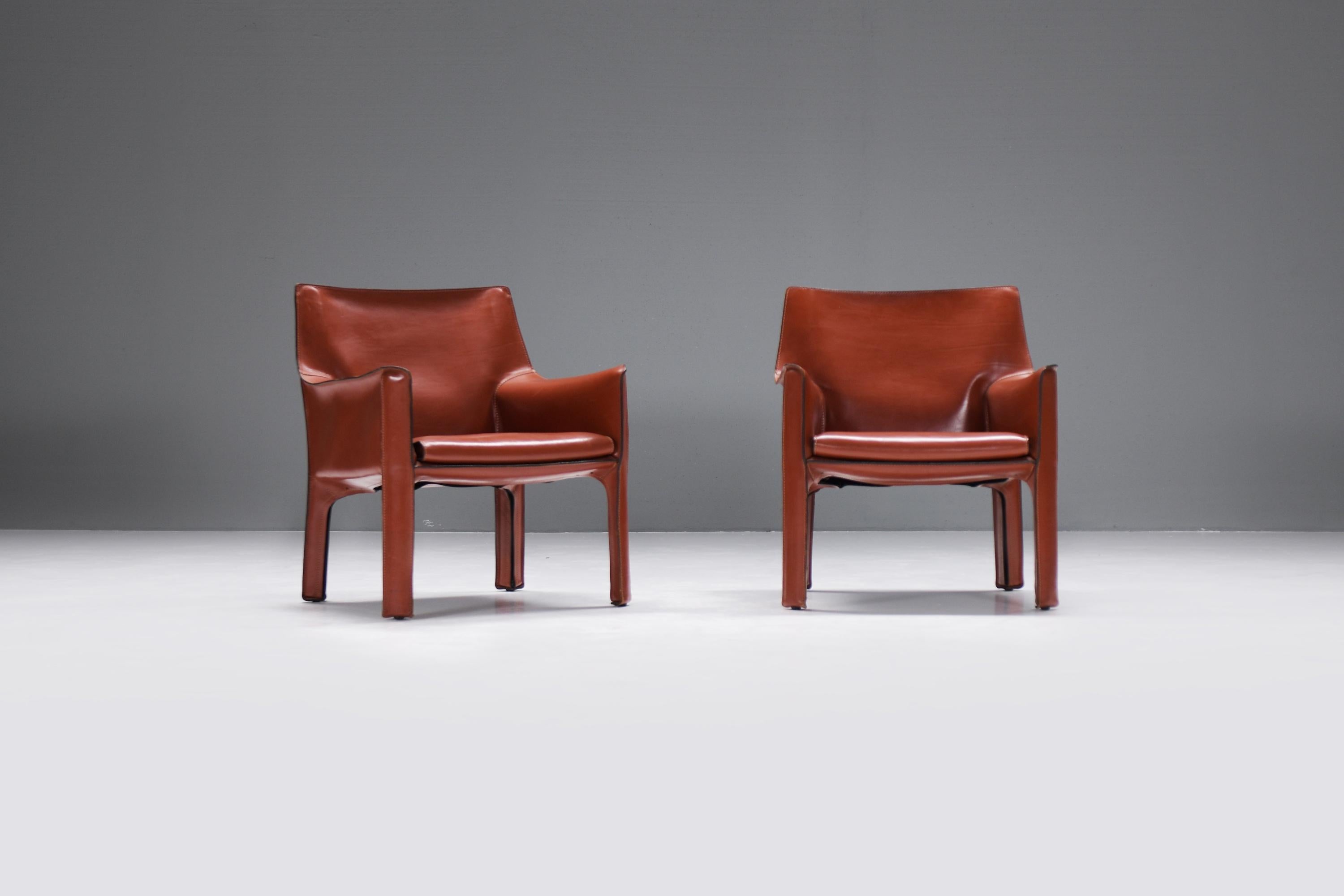 Italian Matching vintage Cab 414 set in burgundy leather by Mario Bellini for Cassina