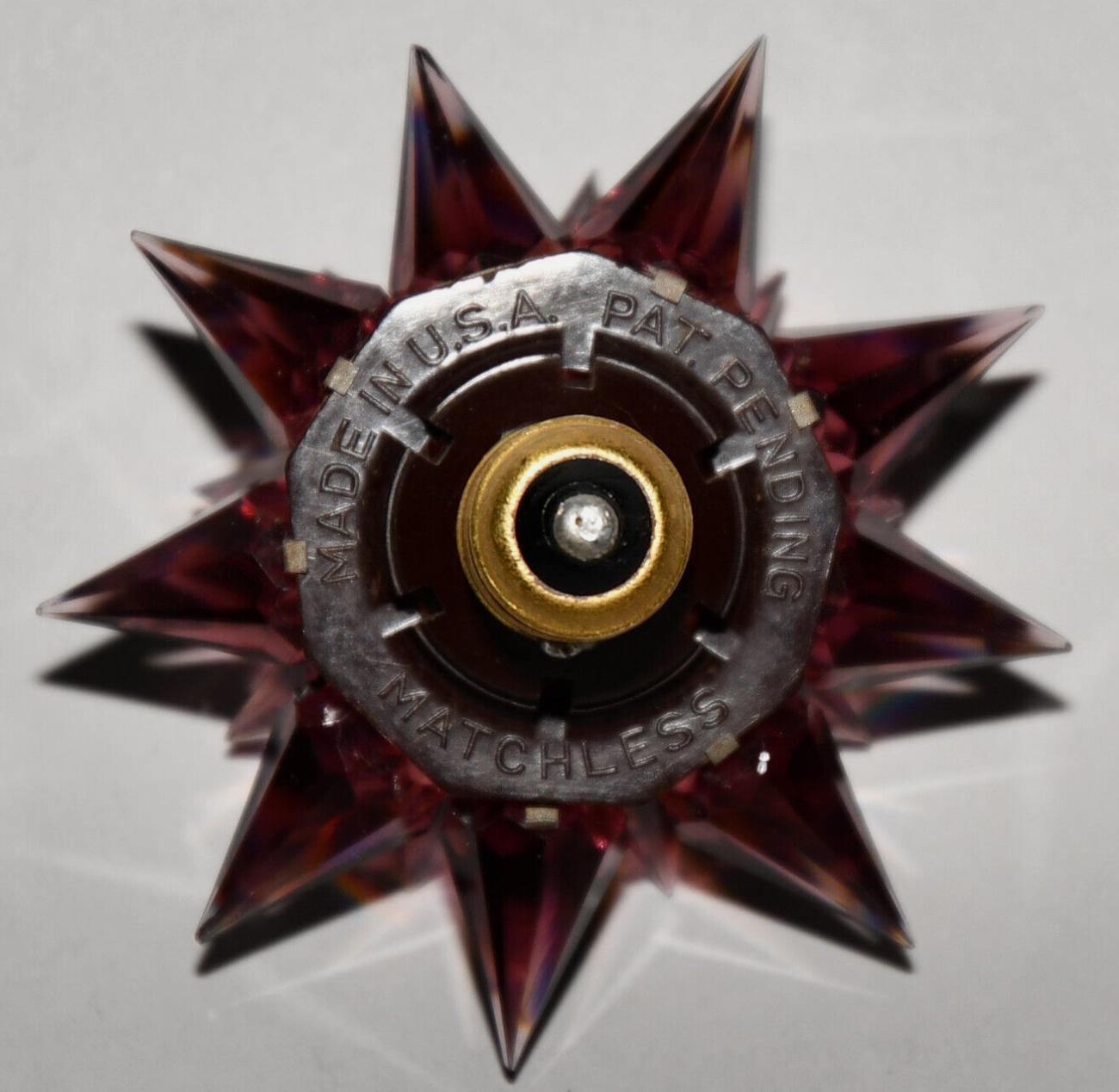 Matchless Wonder Star #910 Rare Purple & Amber Crystal C-9 Holiday Bulb 1936 For Sale 7