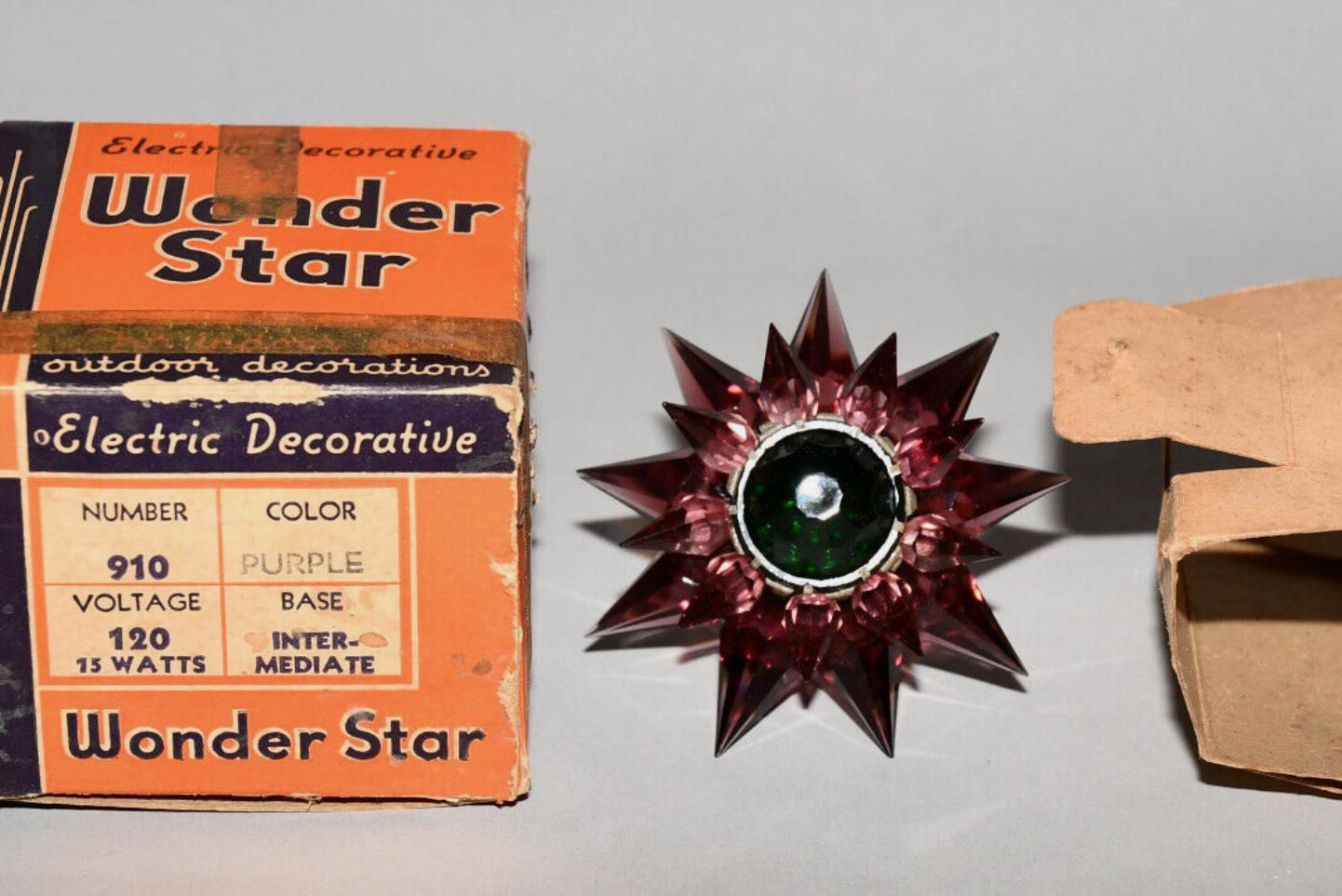 Matchless Wonder Star #910 Rare Purple & Amber Crystal C-9 Holiday Bulb 1936 For Sale 3