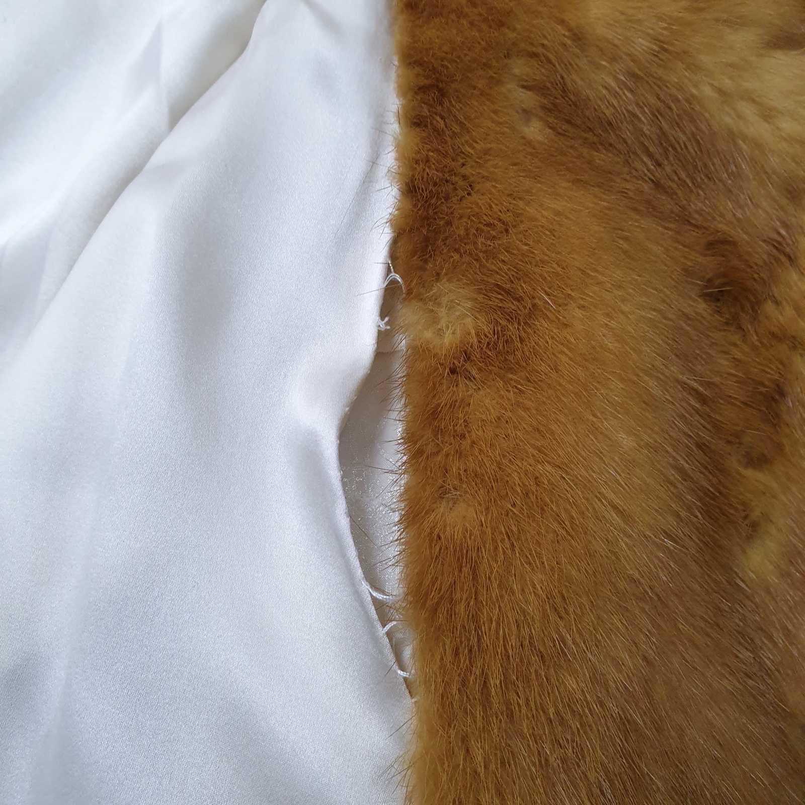 MATE 2017 Manteau en fourrure de vison marron avec étoiles blanches -Sz.42/ M en vente 1