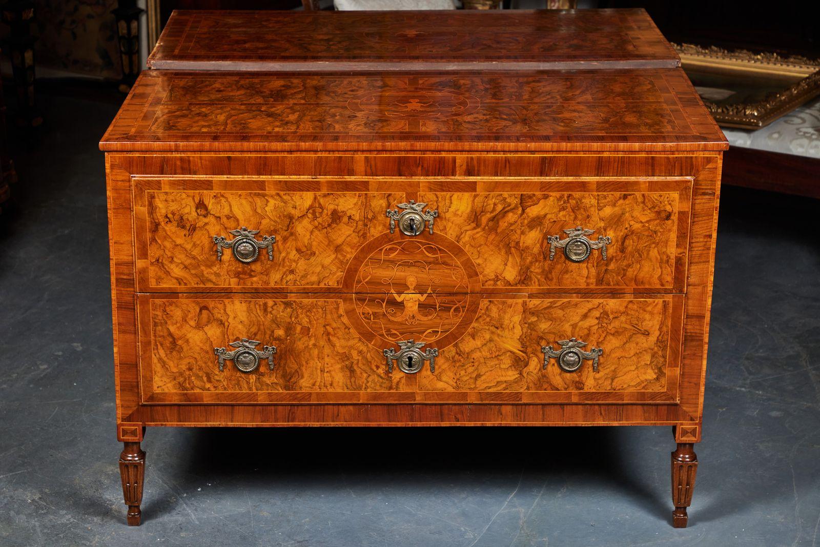 Mated Pair of 18th Century Veneered Commodes For Sale 5