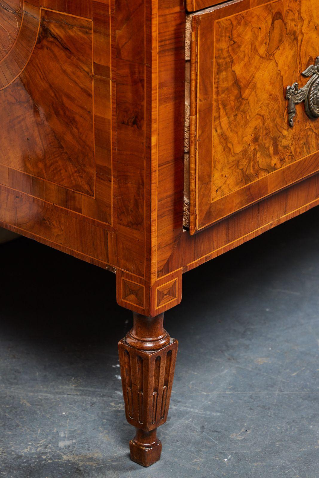 Walnut Mated Pair of 18th Century Veneered Commodes For Sale