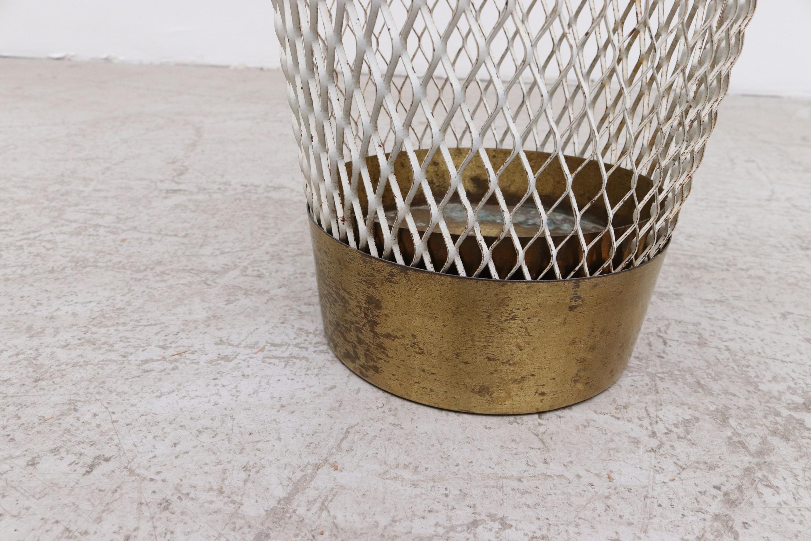Mid-20th Century Mategot Inspired White Woven Wire Waste Bin or Umbrella Holder with Brass Base