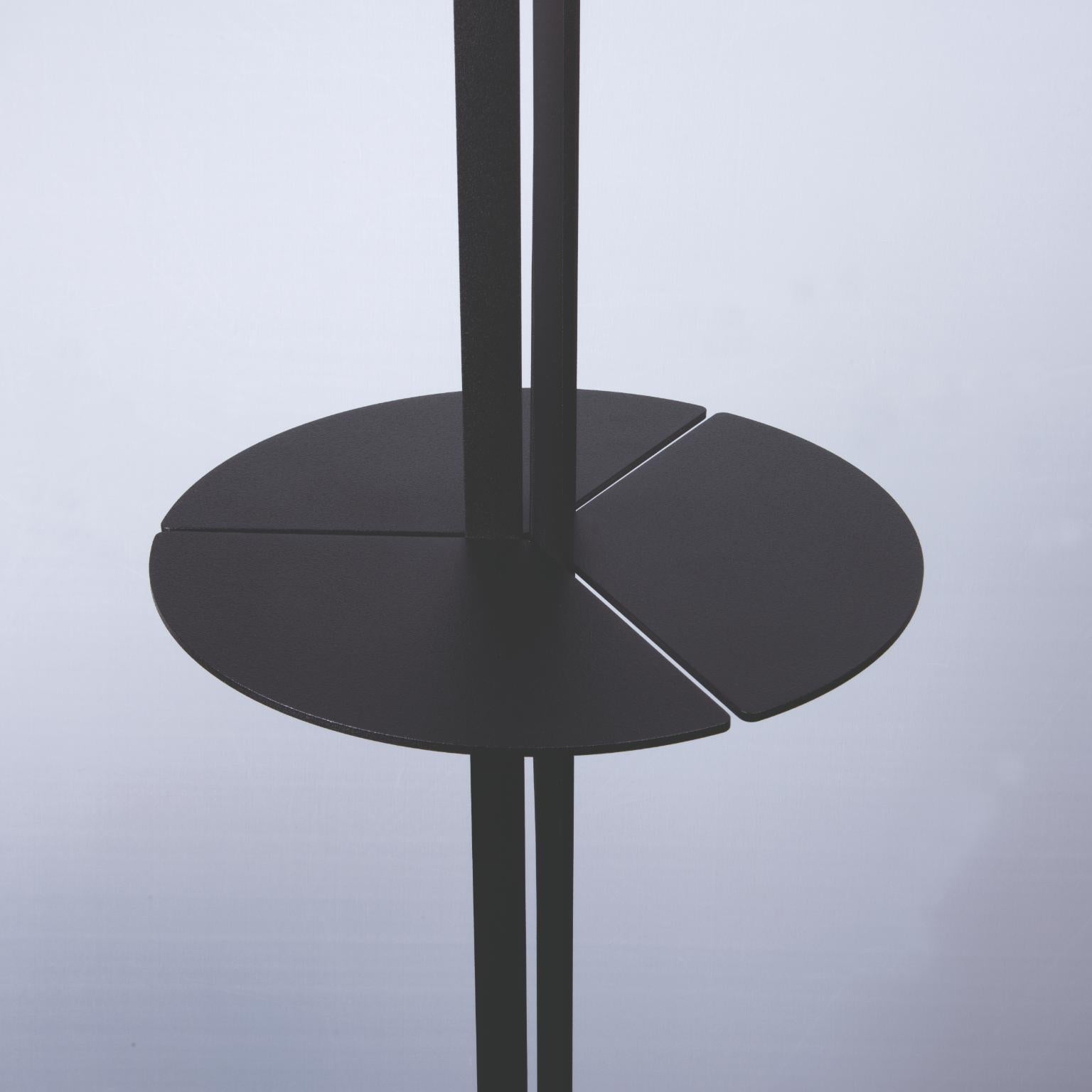 Lámpara de pie Mateo by Le Deun Luminaires Posmoderno en venta