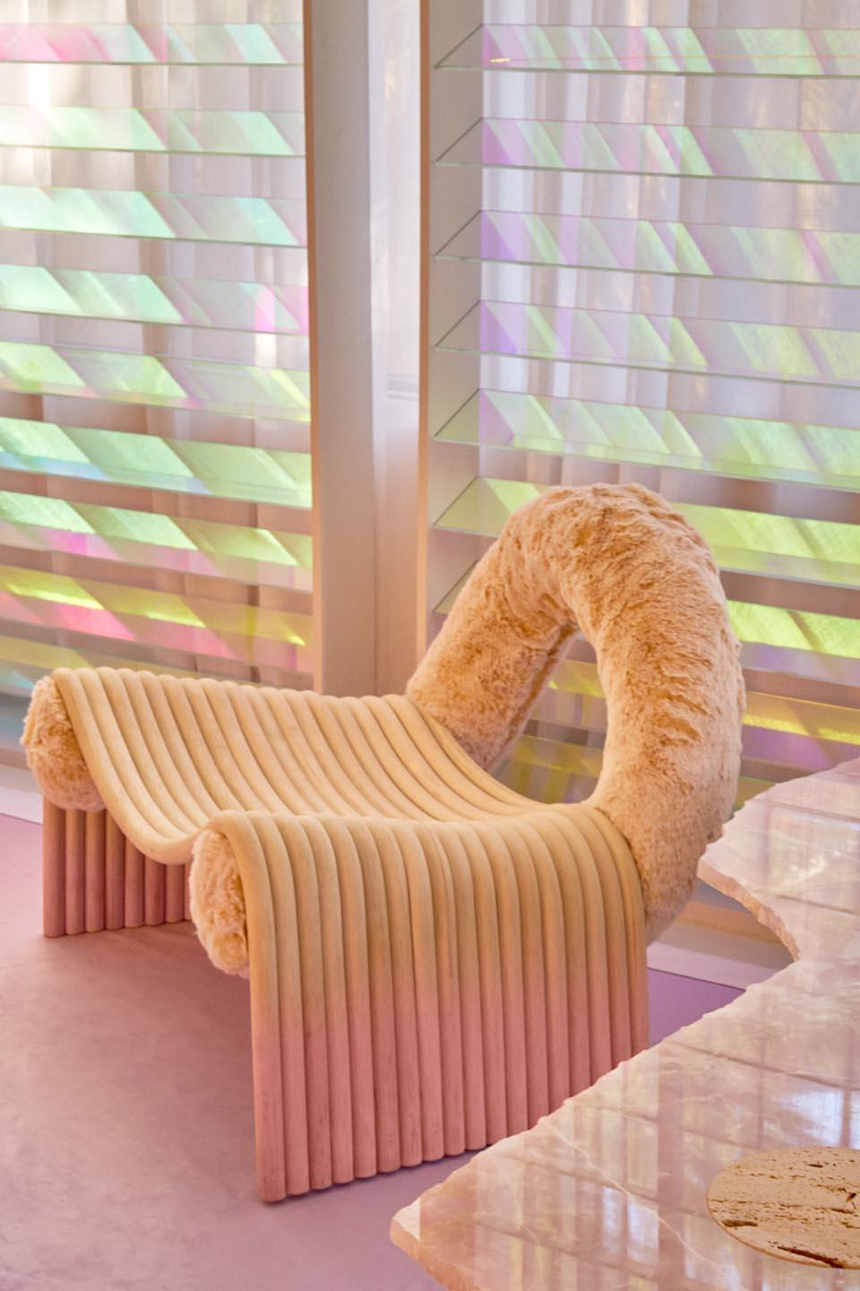 Mater Armchair by Patricia Bustos de la Torre
Dimensions: D 66 x W 82 x H 63 cm.
Materials: Wood and plush.

Mater - Latin for mother- is a curved rattan seat handcrafted by Valencian artisans and inspired in the 70’s. Mater is born out of caring