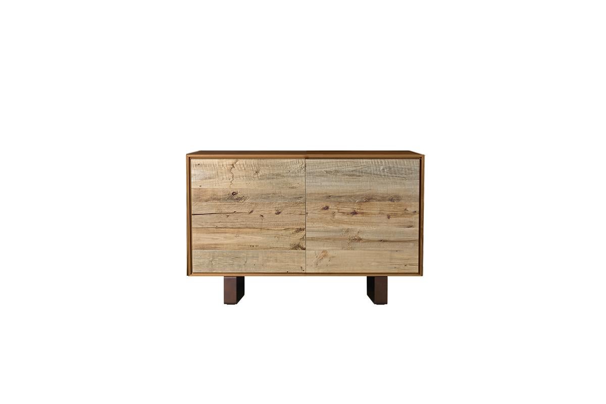 Materia Ontano Solid Wood Sideboard, Alder & Walnut Natural finish, Contemporary In New Condition For Sale In Cadeglioppi de Oppeano, VR