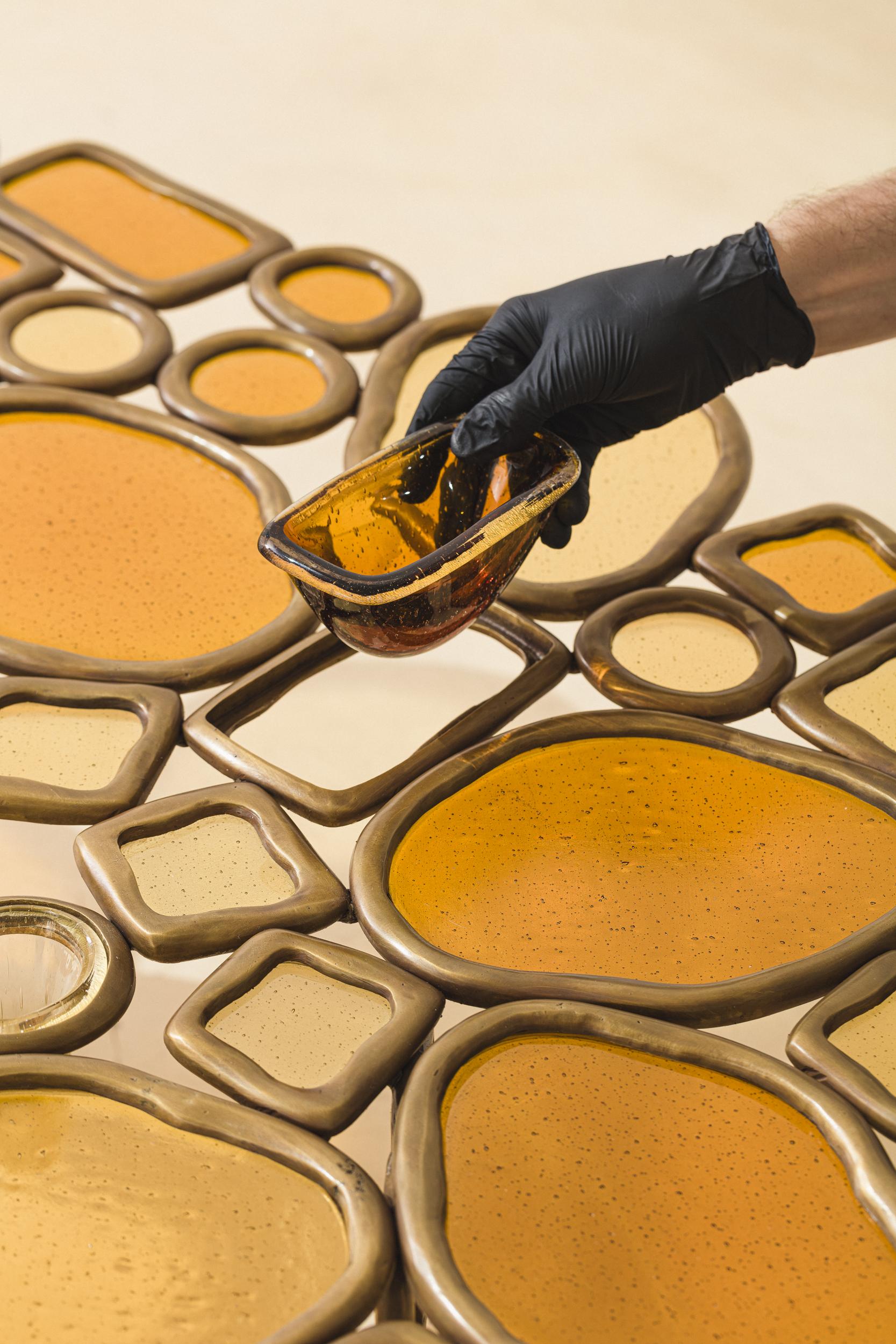 Cast Material Distortion coffee table by Lucas Recchia, Brazilian Contemporary, 2023 For Sale