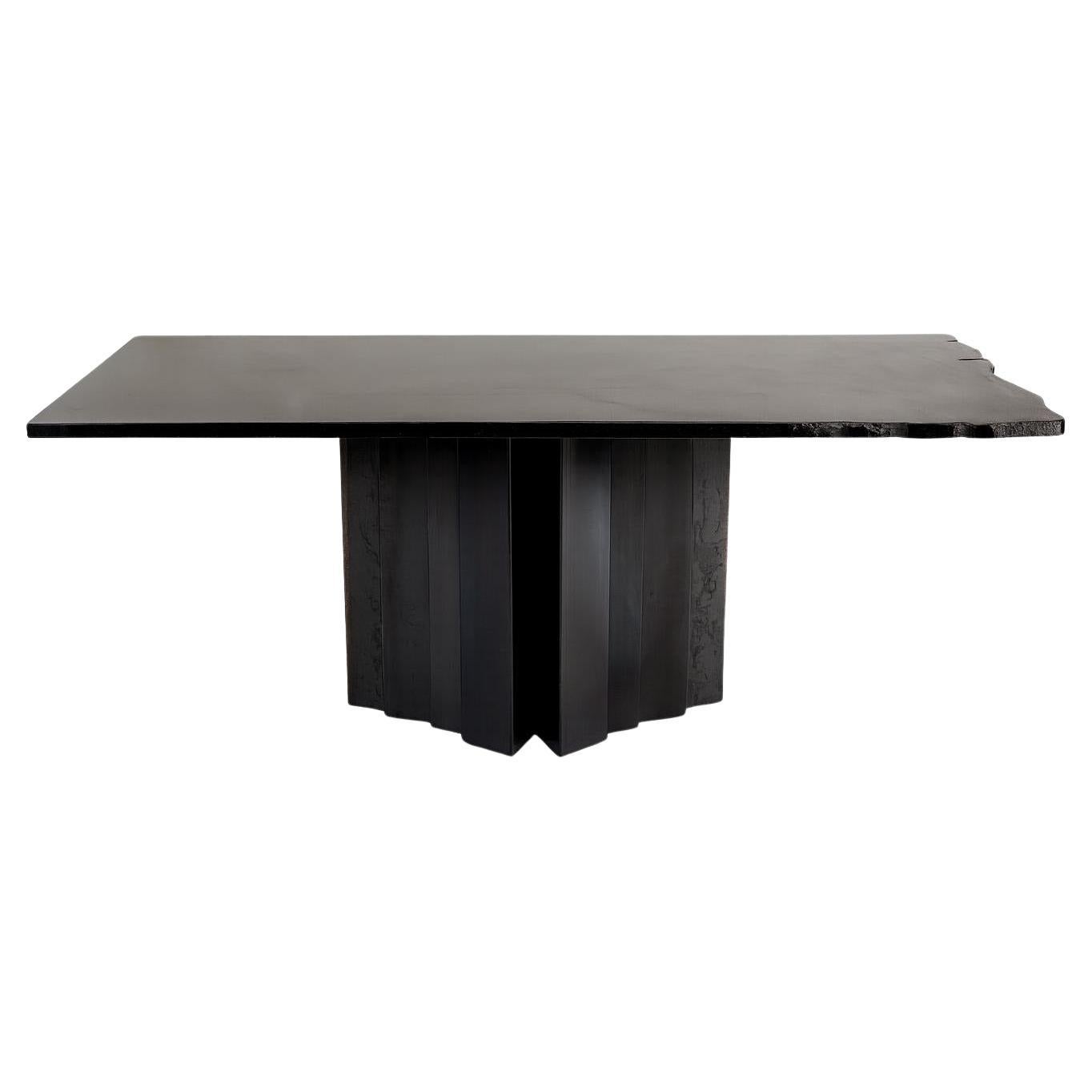 Materico, Absolute Granite Dining Table de Dfdesignlab Fabriquée à la main en Italie en vente
