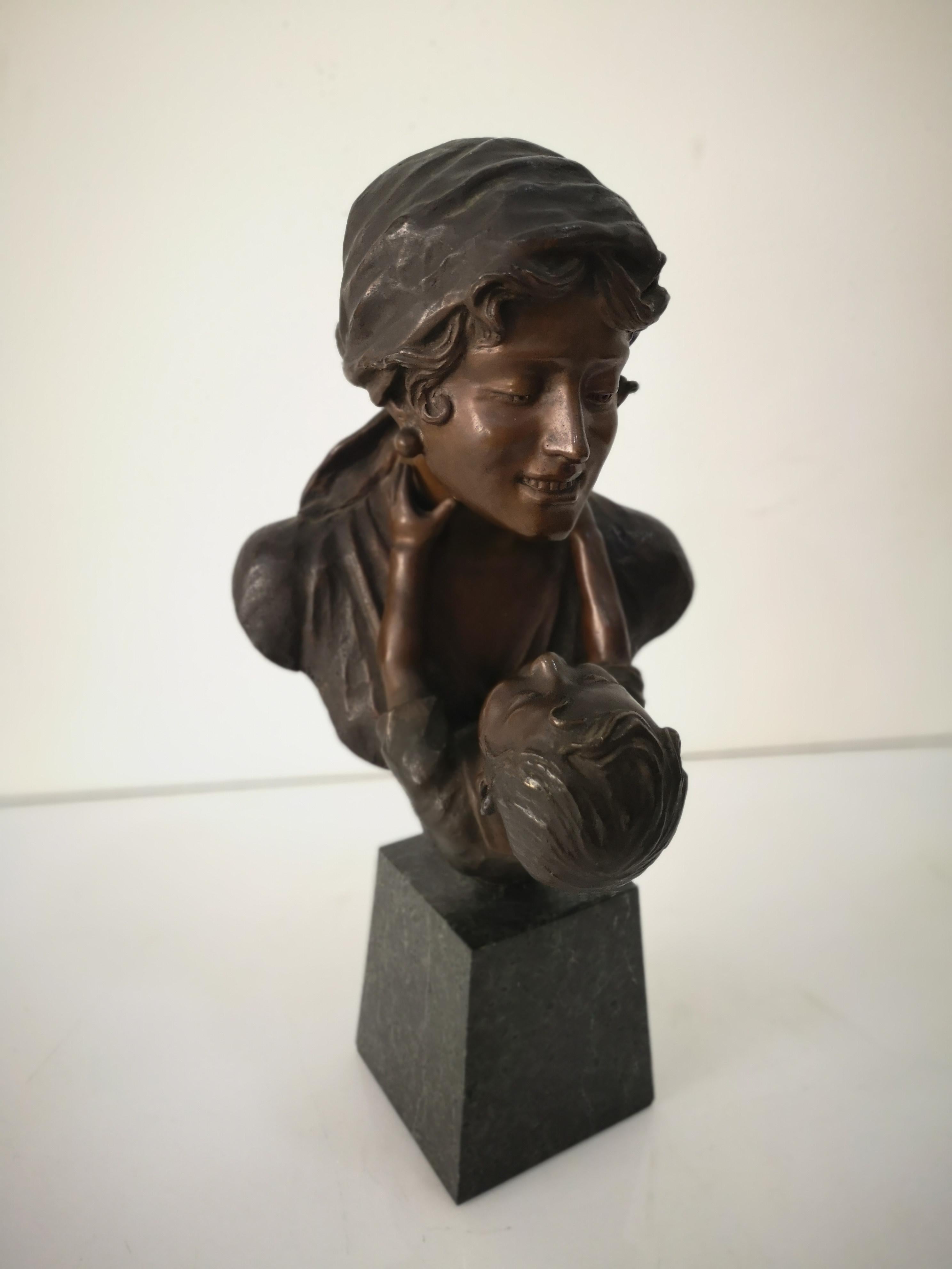 Maternità scultura in bronzo H cm 47 con base marmo firmata G.Micca anni 20 in vendita 11