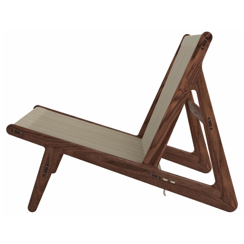 Mathias Rasmussen MR01 Initial Lounge Chair Nussbaum für Gubi (Dänisch) im Angebot
