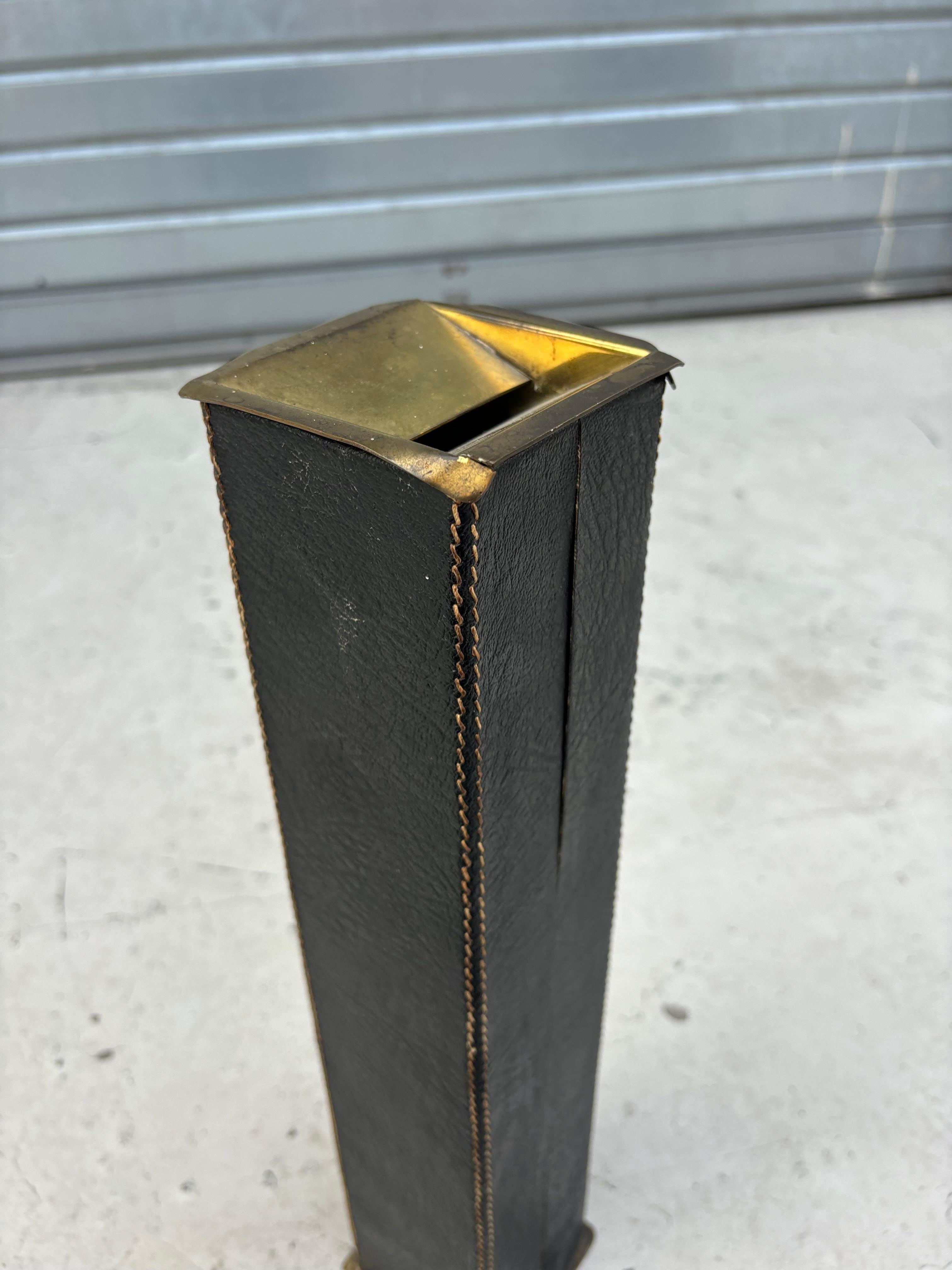 Mathieu Matégot Ashtray For Sale 4