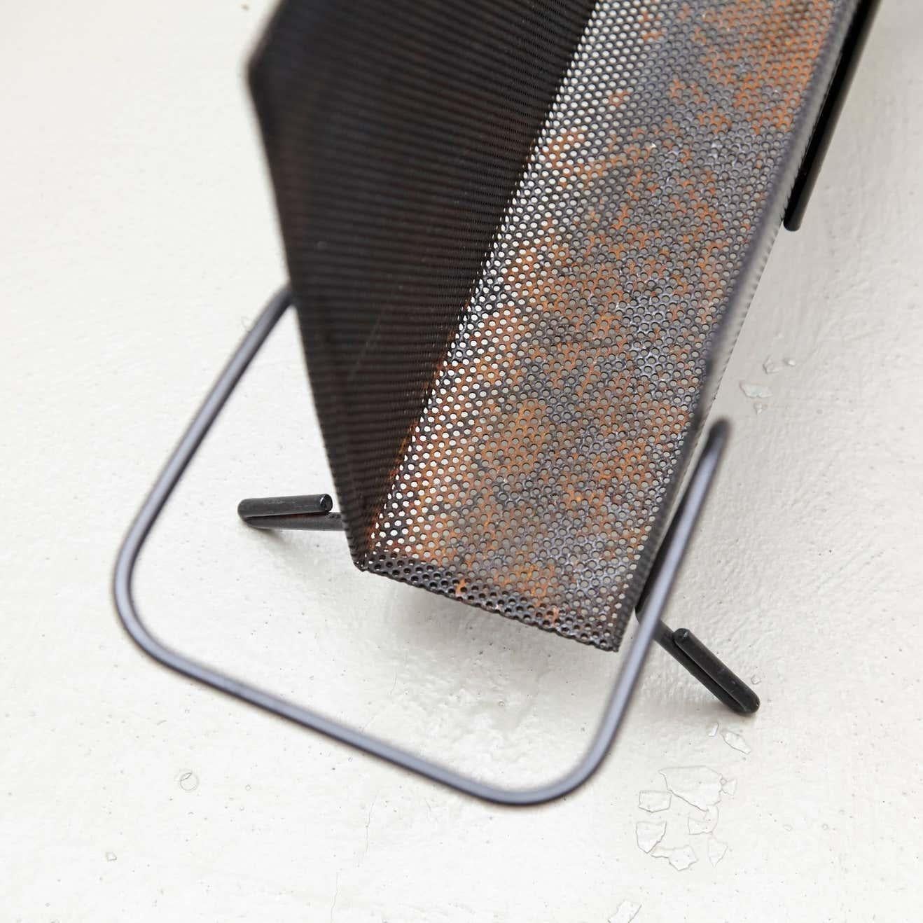 French Mathieu Matégot Black Lacquered Metal Magazine Holder, circa 1950 For Sale