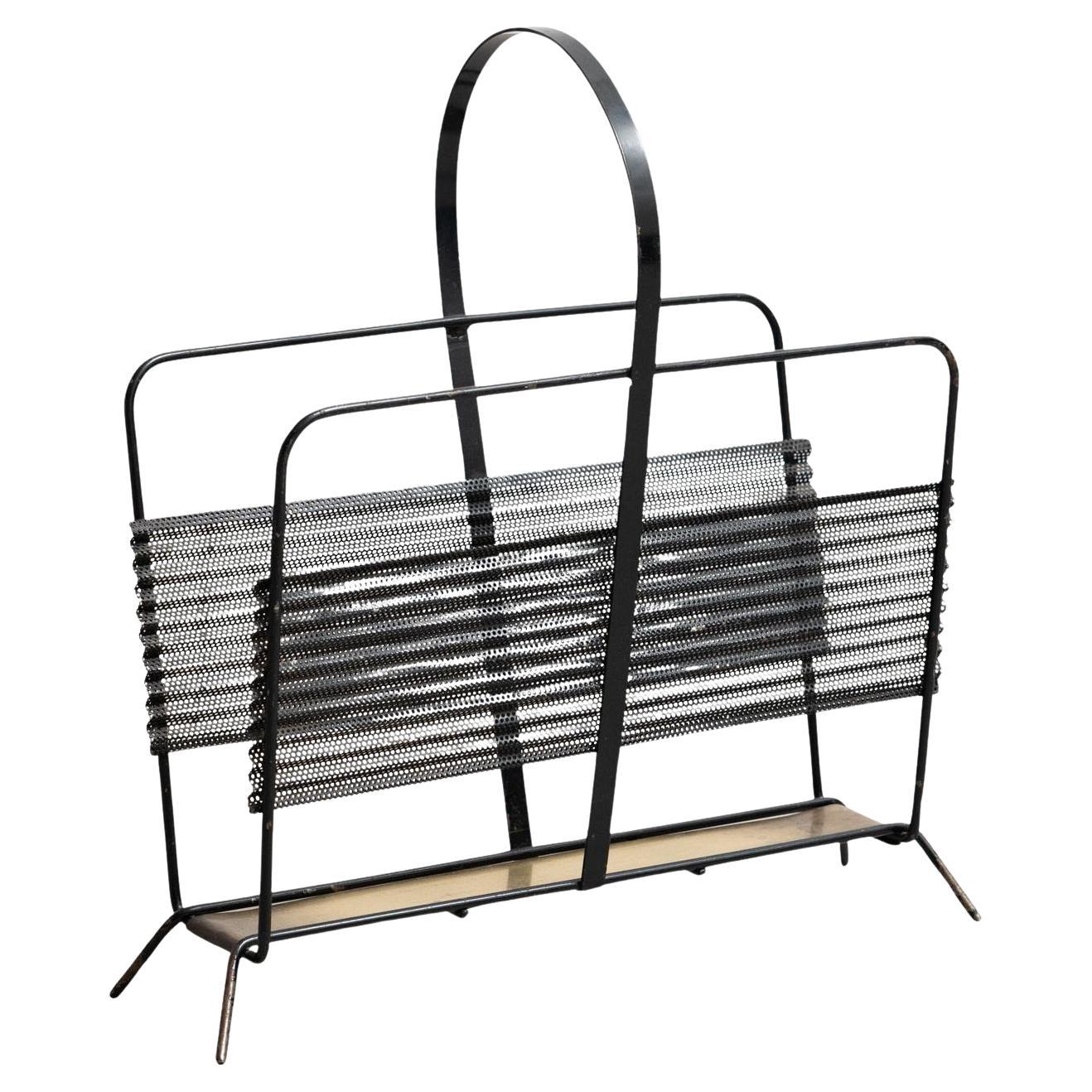 Portariviste francese Harpers in ottone e metallo nero di Mathieu Matégot, circa 1950