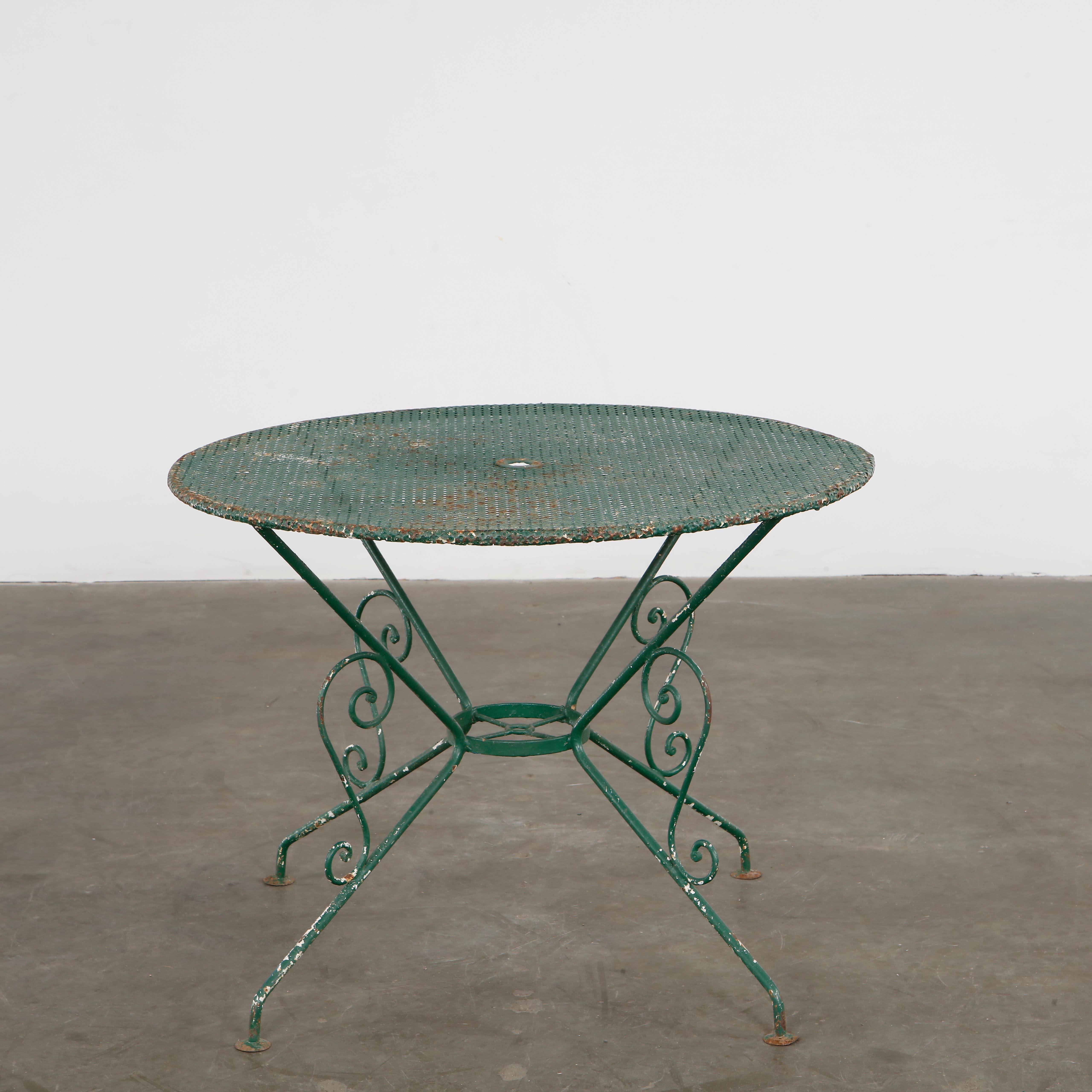 Mathieu Mategot, Green Outdoor Perforated Dining Set, 1950s For Sale 3