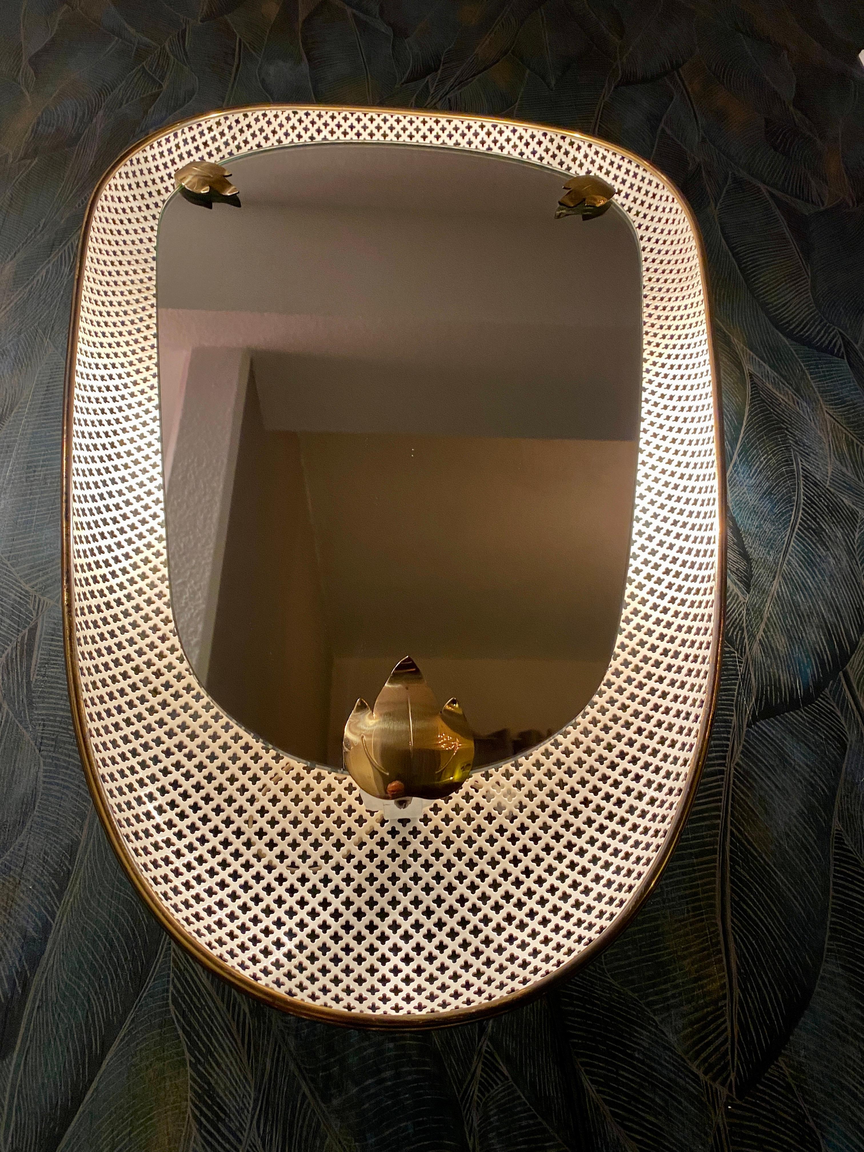 Mathieu Mategot - Illuminated wall mirror, 1950s In Good Condition For Sale In Hannover, DE