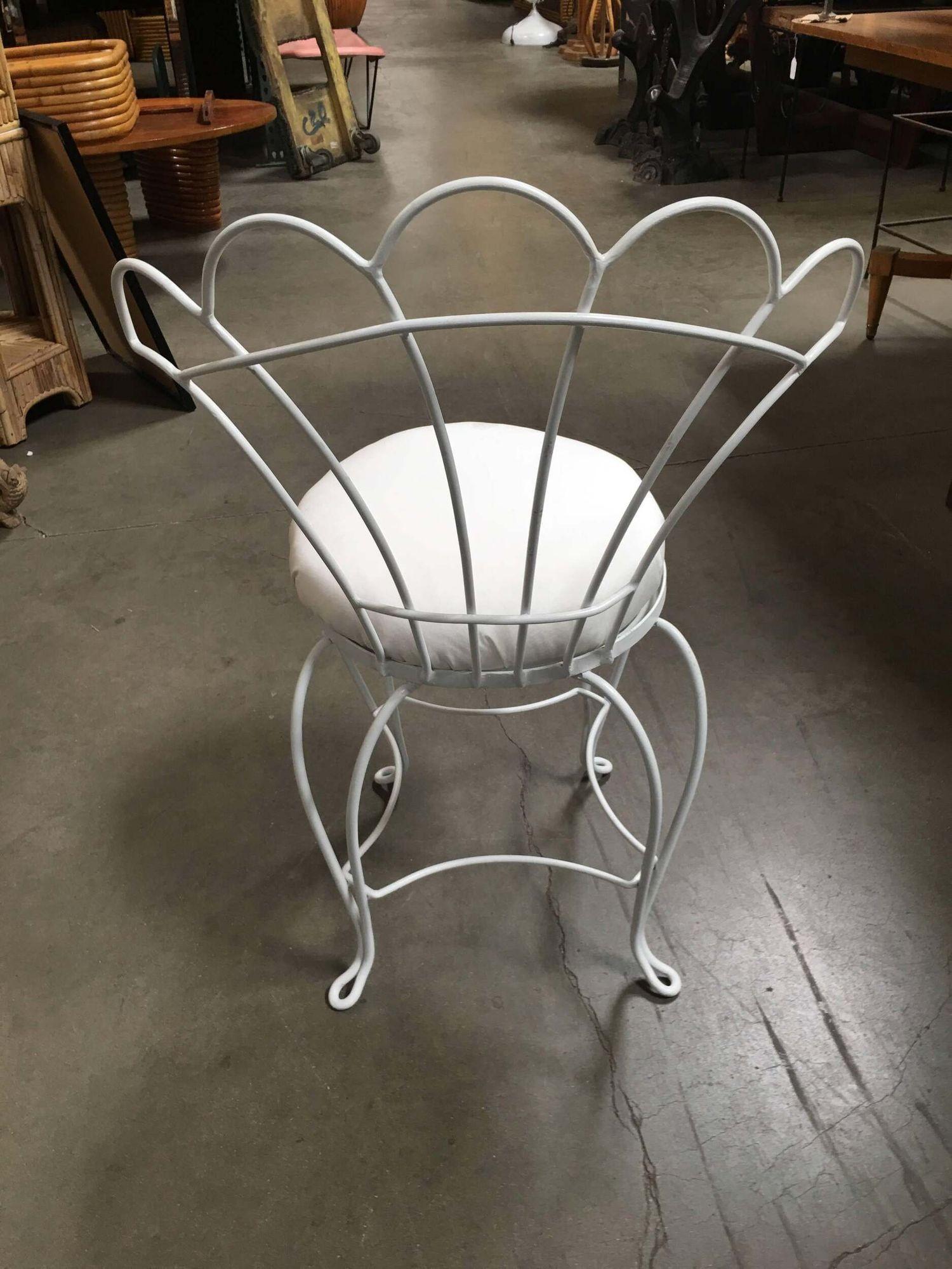 Mathieu Mategot Inspired French Wrought Iron Fan Back Patio Chairs, Set of Four For Sale 2