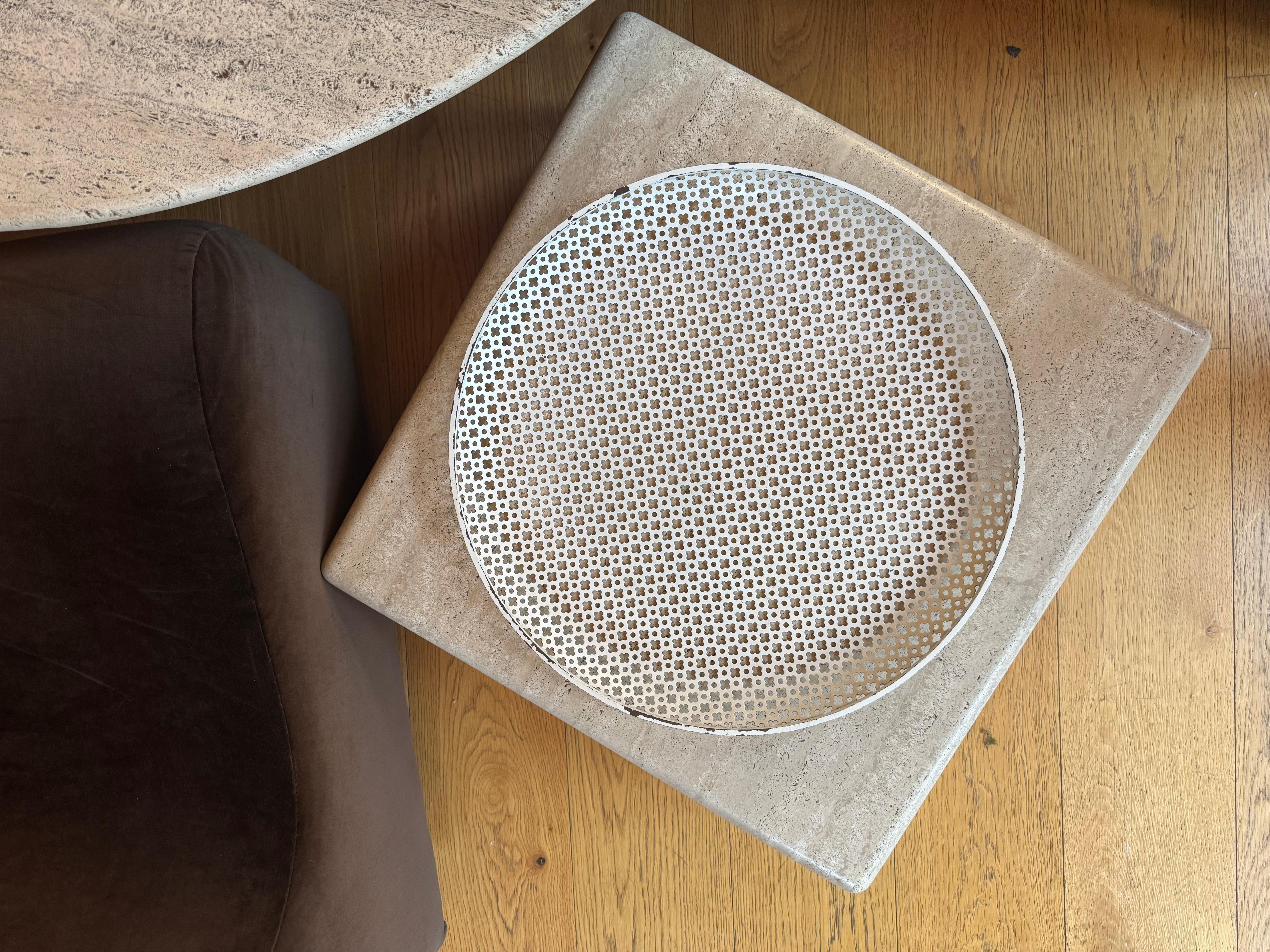 Mathieu Mategot large pierced metal tray c.1955 (Französisch) im Angebot
