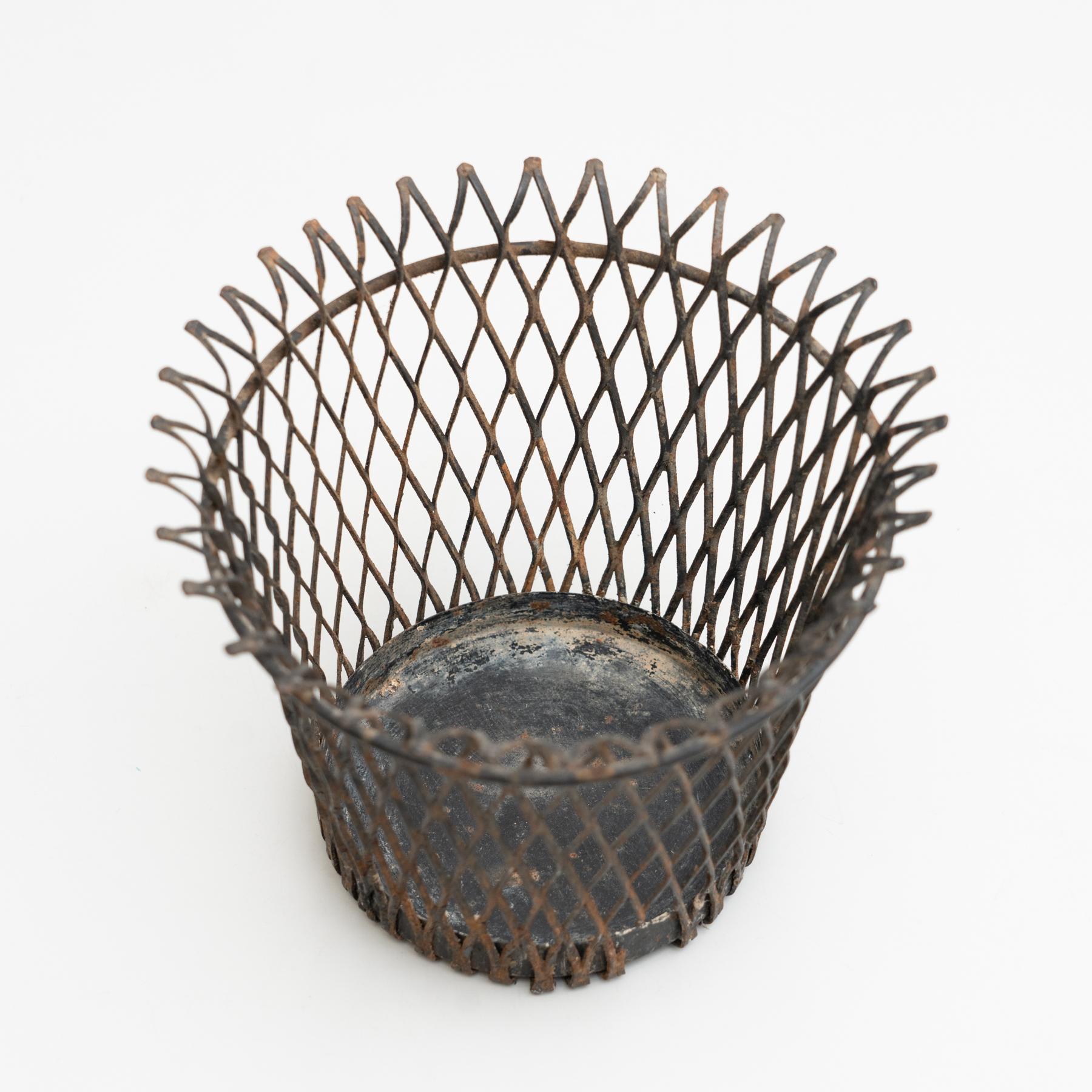 Mathieu Matégot Mid-Century Modern, Enameled Metal Basket, circa 1950 For Sale 3