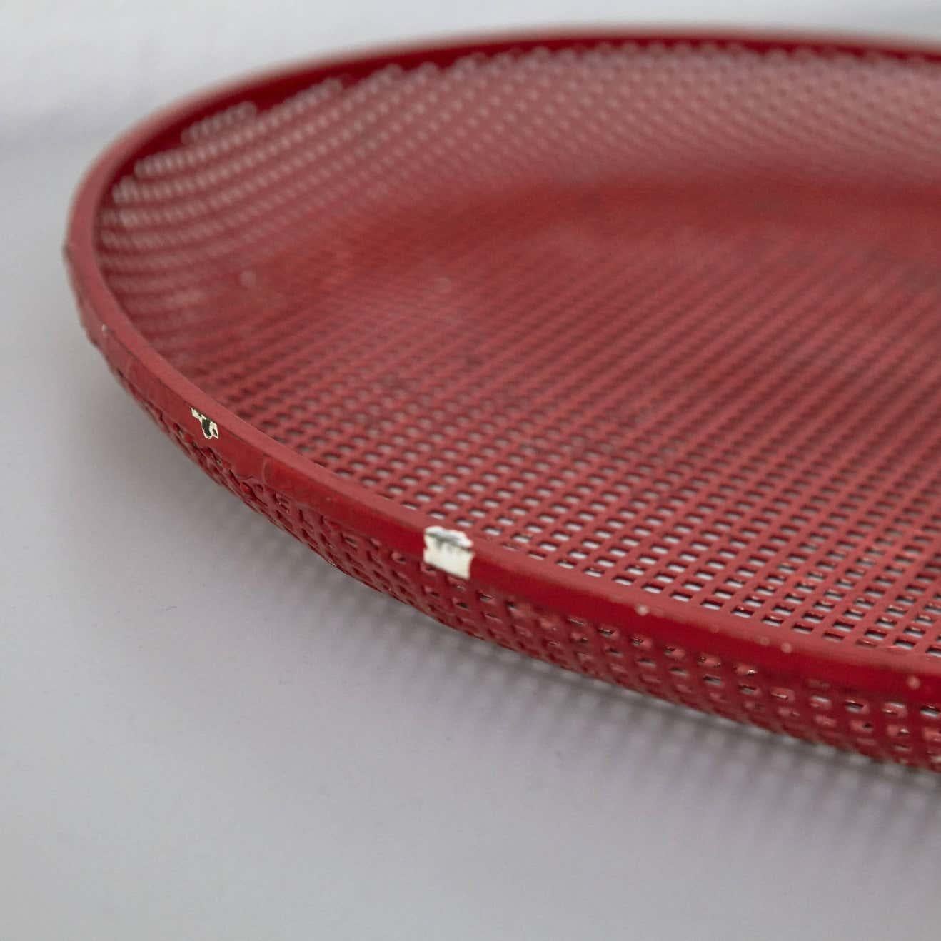 Mathieu Matégot Mid-Century Modern Red Enameled Metal Plate, circa 1950 In Good Condition For Sale In Barcelona, Barcelona