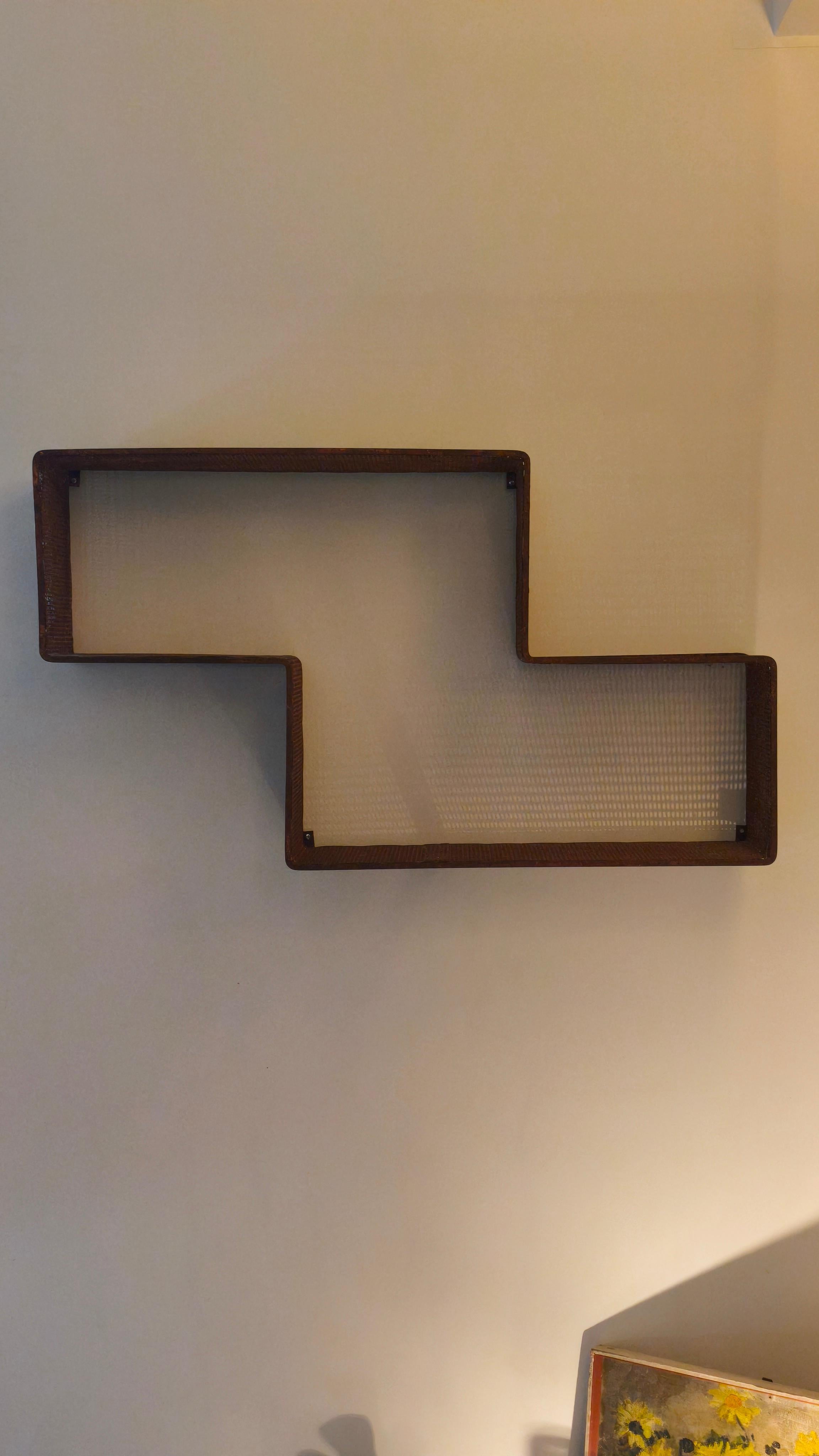 Mathieu Matégot Midcentury Dedal wall shelf, red perforated metal, France, 50s In Distressed Condition For Sale In Paris, FR