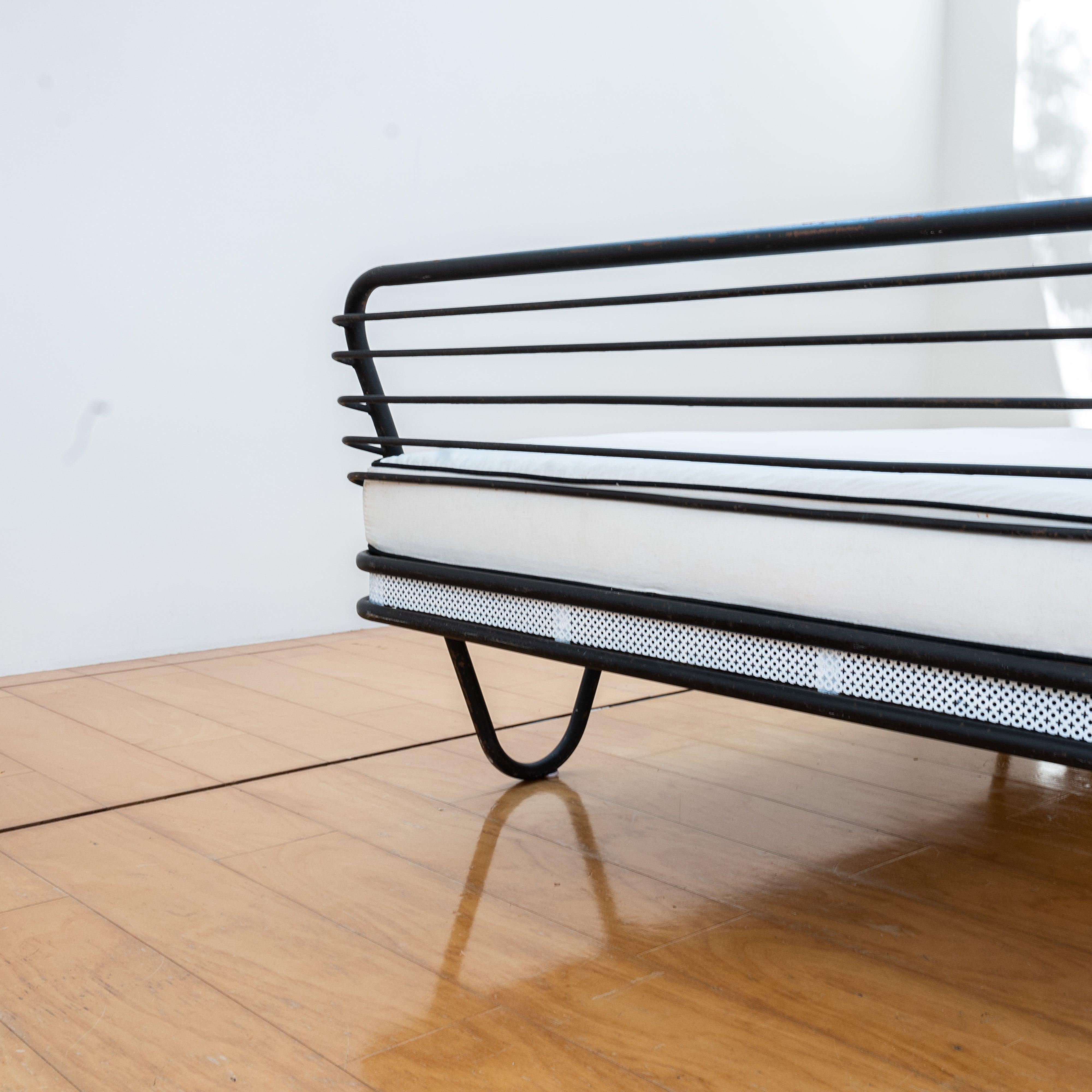 Mathieu Matégot Modern Daybed ‘Kyoto’ In Excellent Condition In Edogawa-ku Tokyo, JP