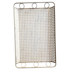 Bandeja de metal perforado Mathieu Mategot c.1950