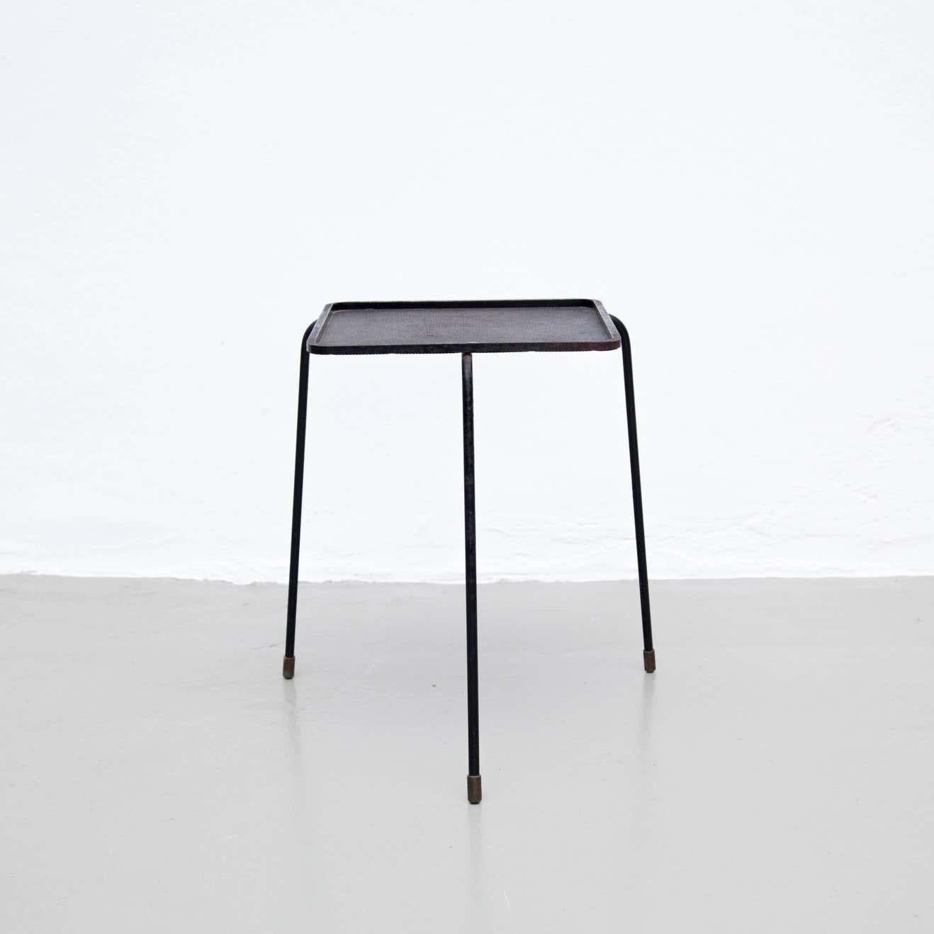 Mathieu Matégot Soumba Mid-Century Modern Black Lacquered Metal Table In Good Condition In Barcelona, Barcelona
