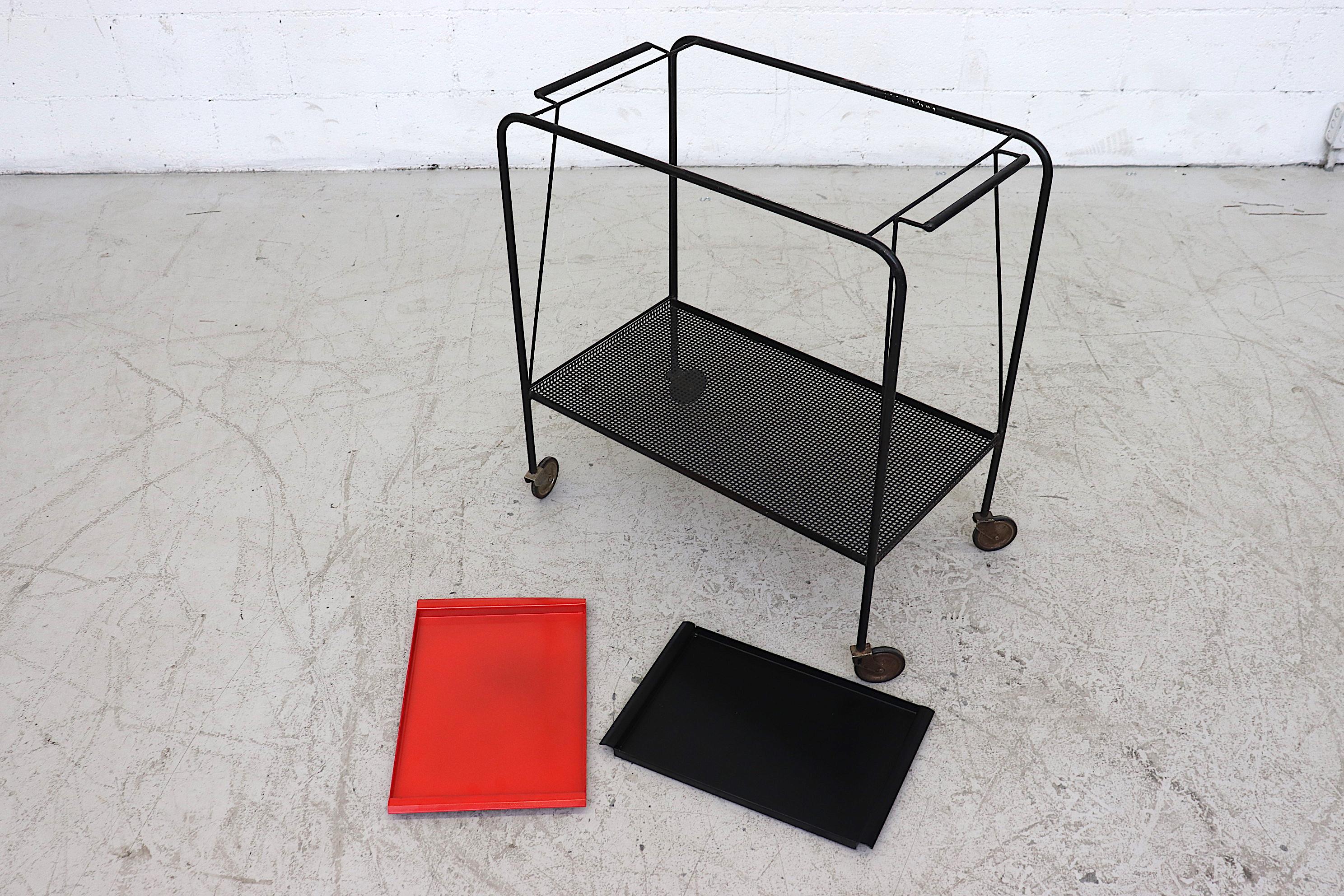 Mathieu Matégot Style Bar Cart by Pilastro with Removable Trays (Mitte des 20. Jahrhunderts)