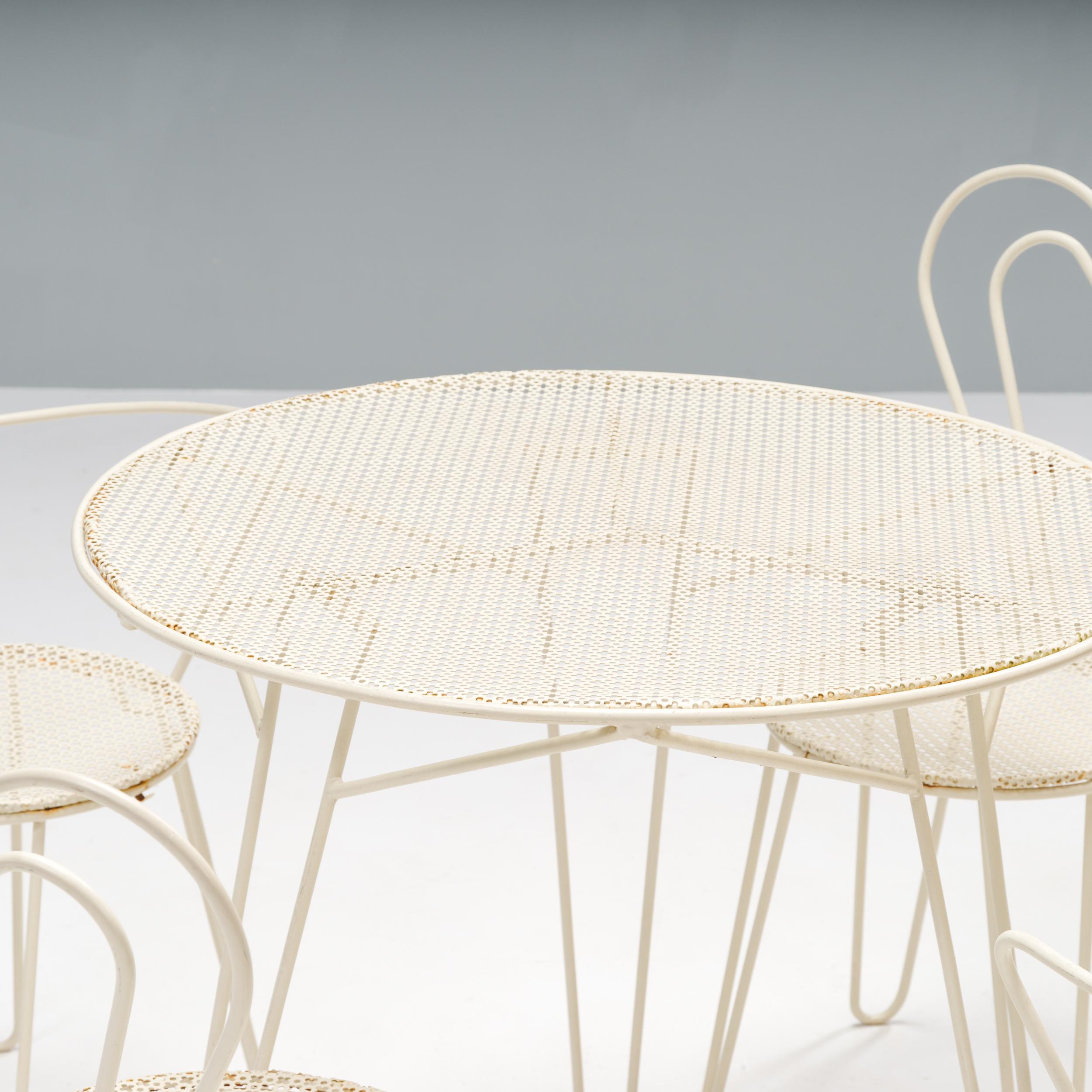 Mathieu Matégot White Metal Garden Table & Heart Chairs, 1950s, Set of 5 In Good Condition In London, GB