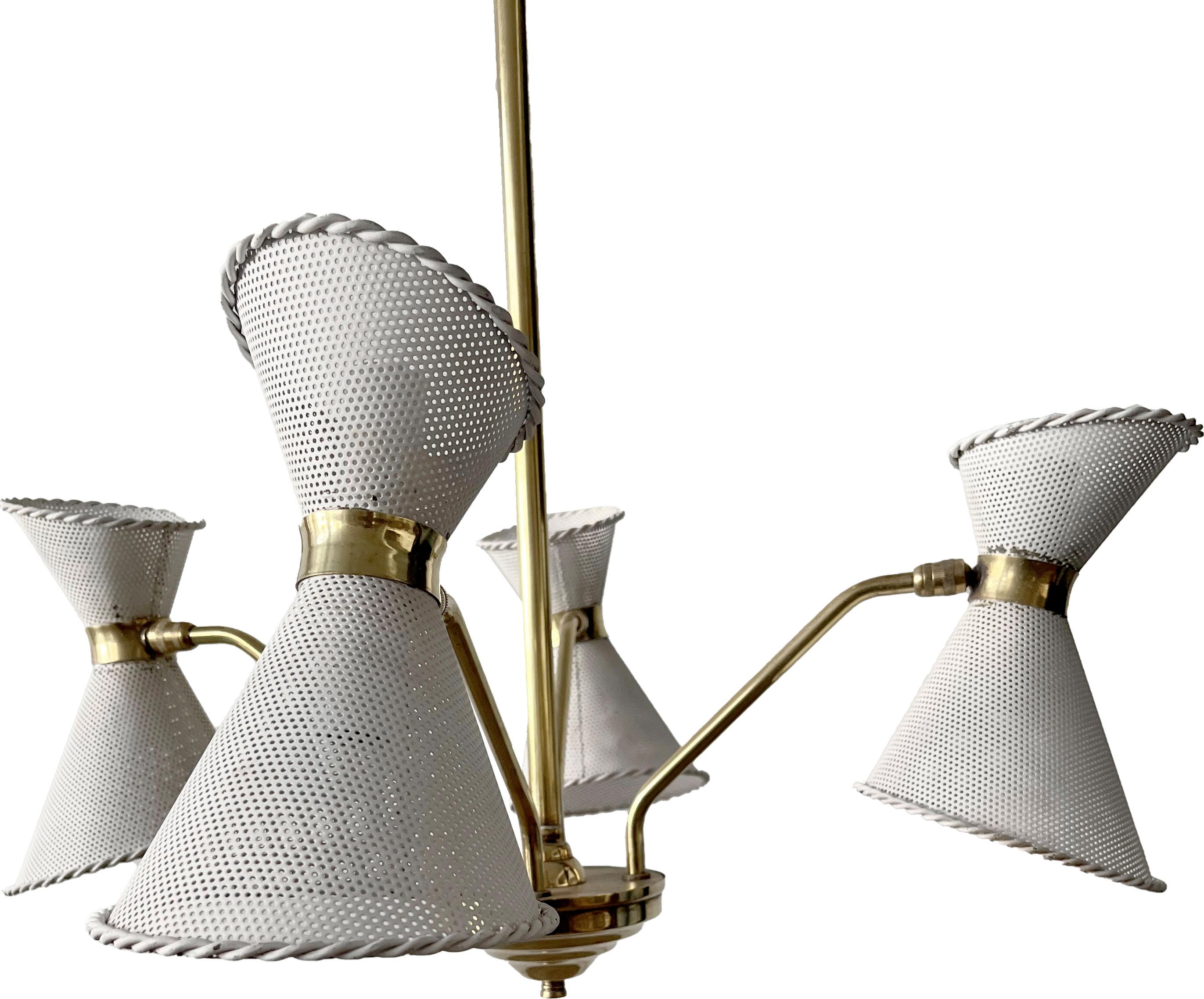 Francese Lampadario di Mathieu Matégot, progettato in Francia nel 1950 in vendita
