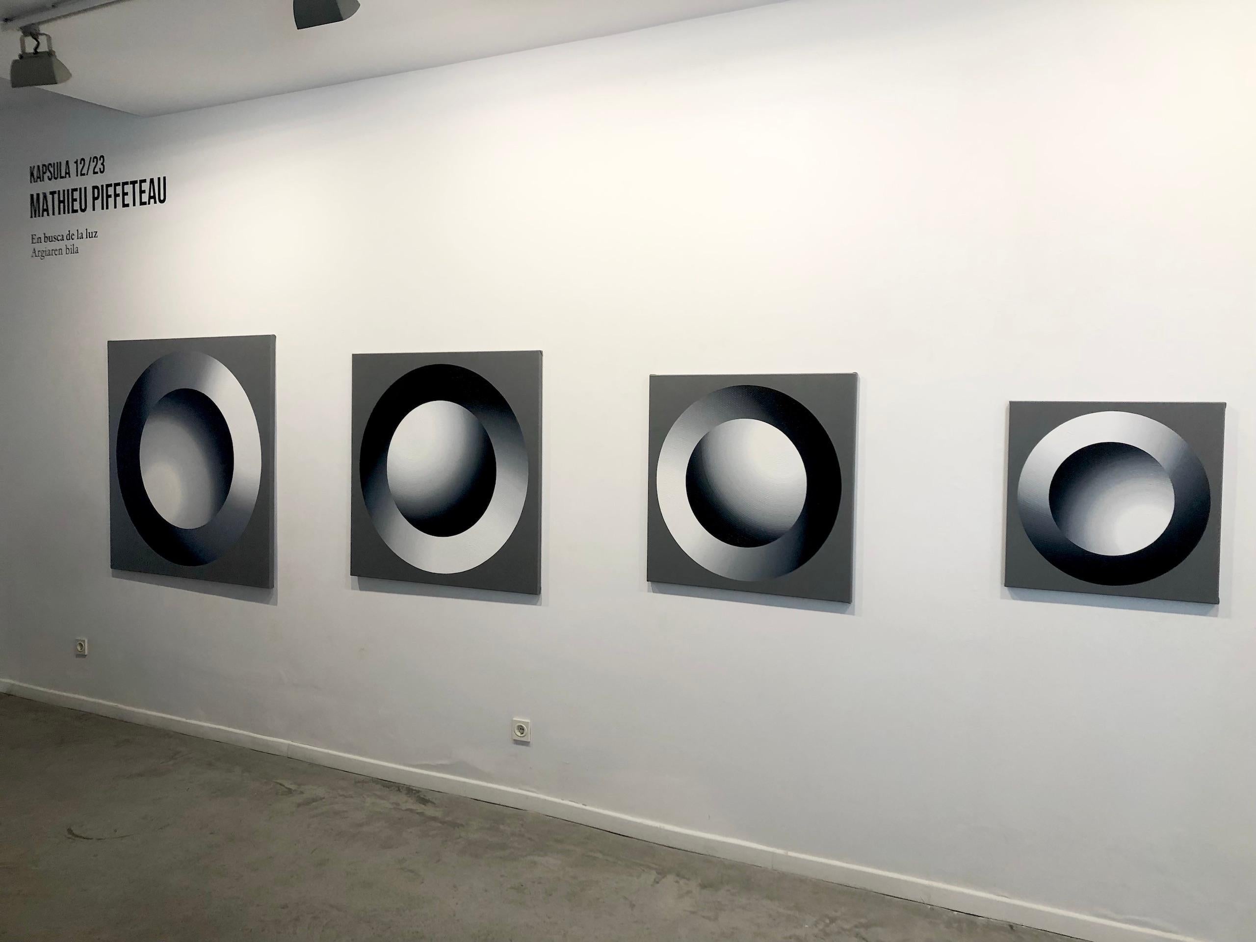 Cabbage Butterfly 2 by Mathieu Piffeteau - Abstract painting, illusion, light For Sale 1