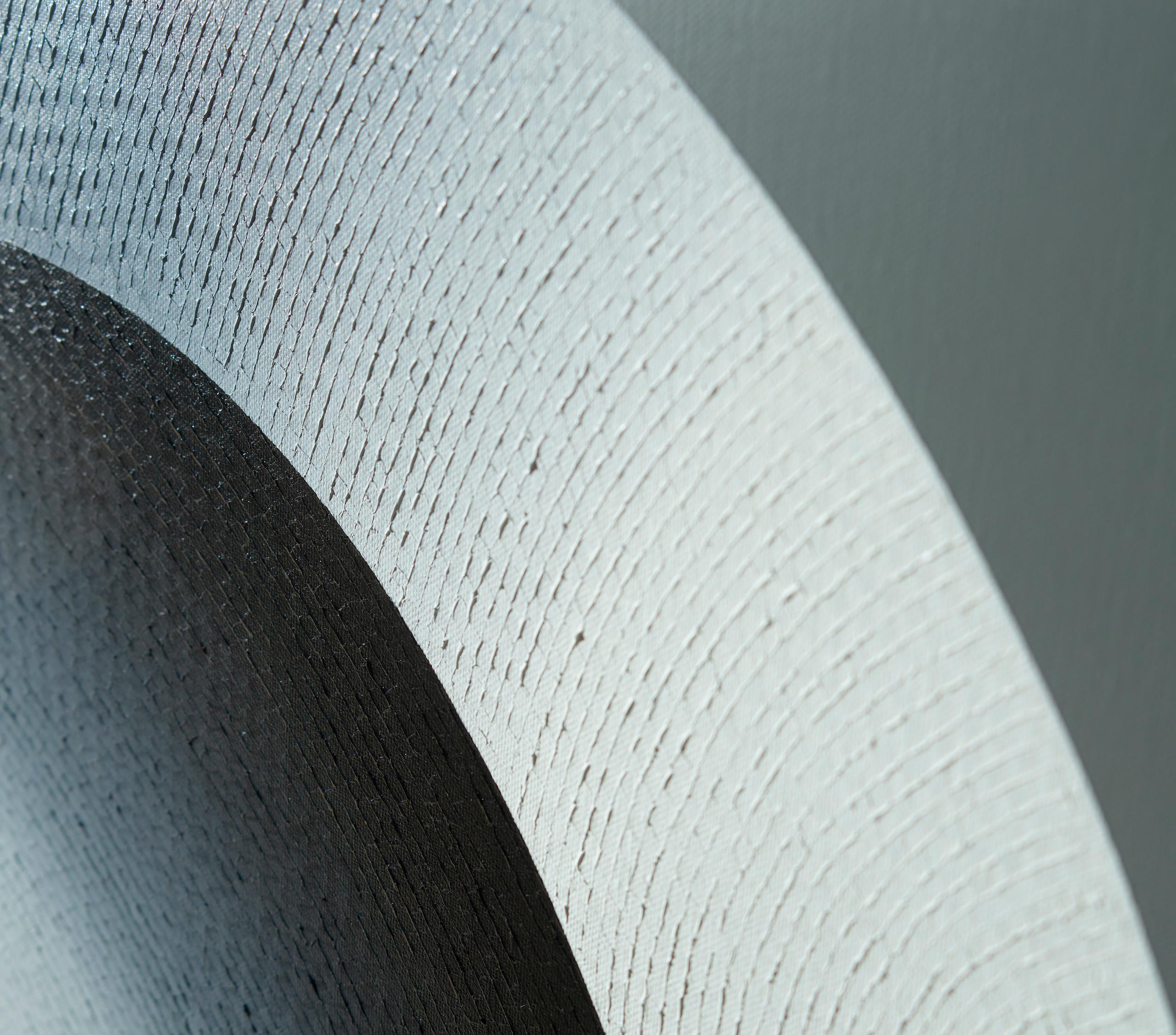 Cabbage Butterfly 2 by Mathieu Piffeteau - Abstract painting, illusion, light For Sale 5