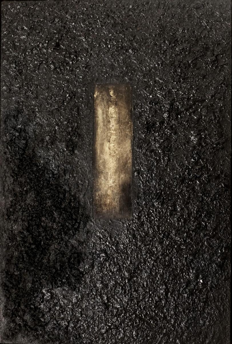 Abstract Painting di Mathilde Lefort - Healing Gate - Cenere e oro su tela