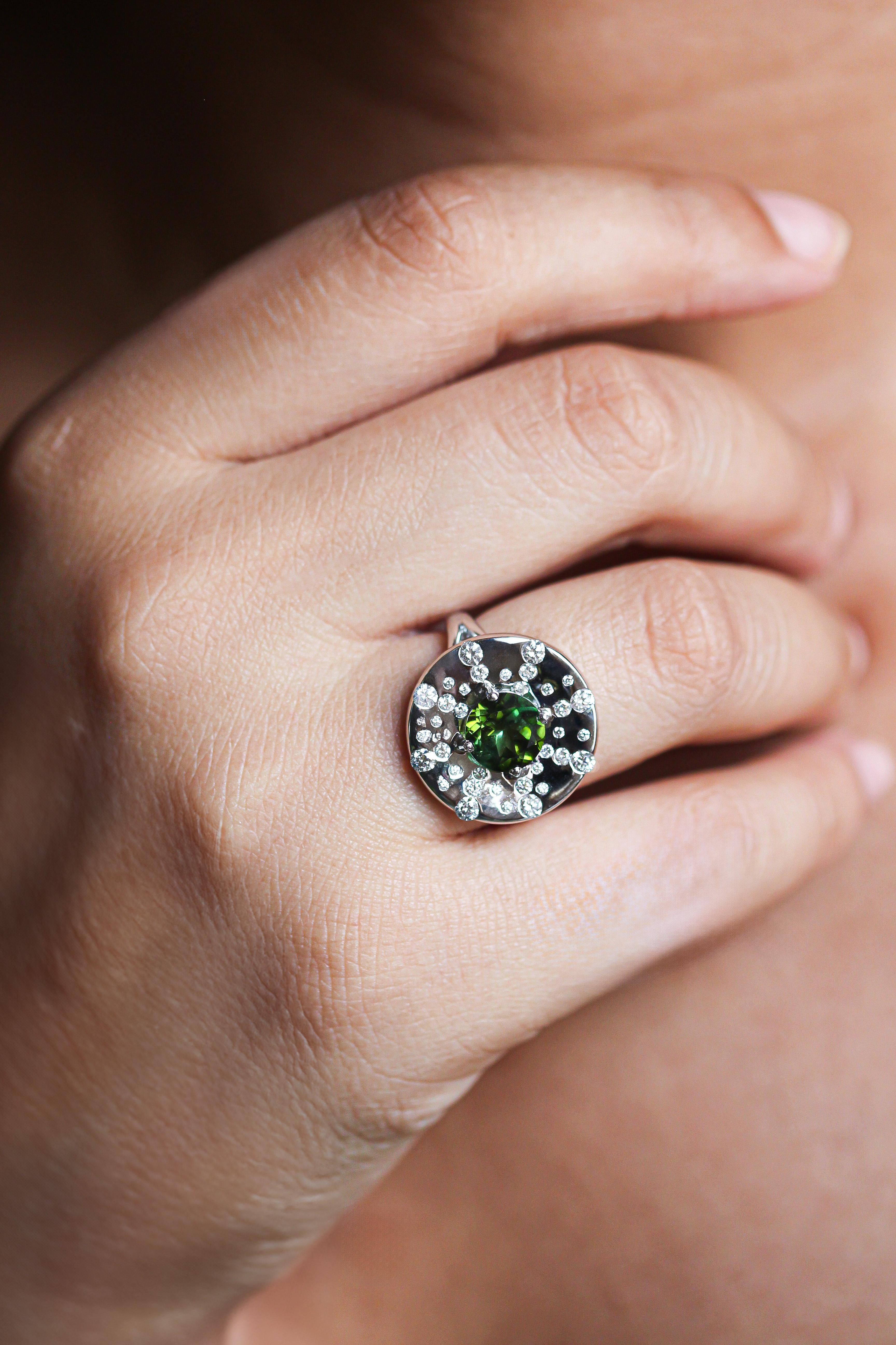 Odyssée Ring by Mathon Paris at Second Petale Gallery

About the Gemstones : 
- Diamonds 
- Green tourmaline (1,5 ct)

ABOUT the CREATOR
MATHON PARIS : FRENCH STYLE SINCE 1931
