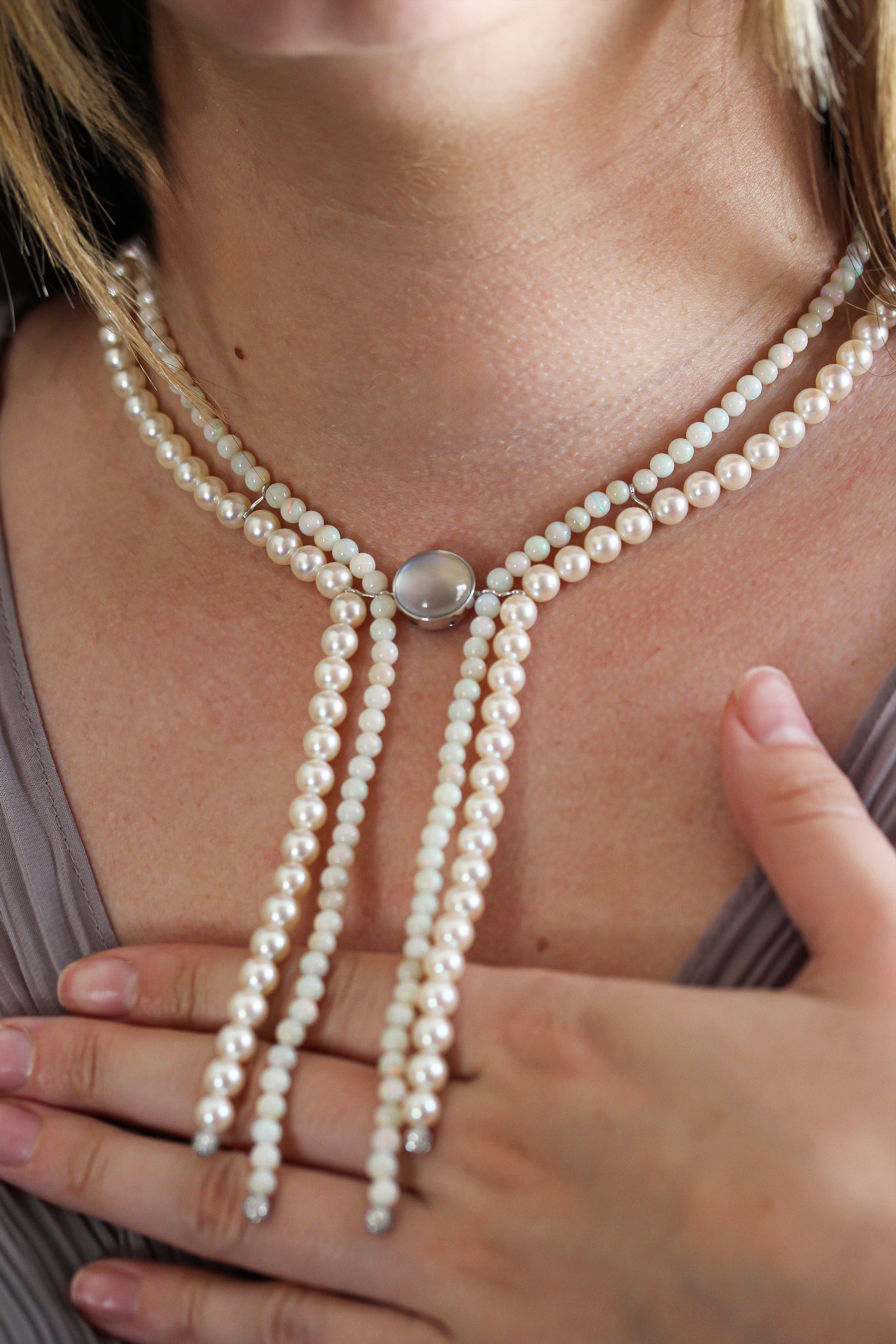 Ephémères necklace by Mathon Paris at Second Petale Gallery

About the Gemstones : 
- Diamonds 
- Moonstone
- Opals 
- Akoya pearls

ABOUT the CREATOR
MATHON PARIS : FRENCH STYLE SINCE 1931
