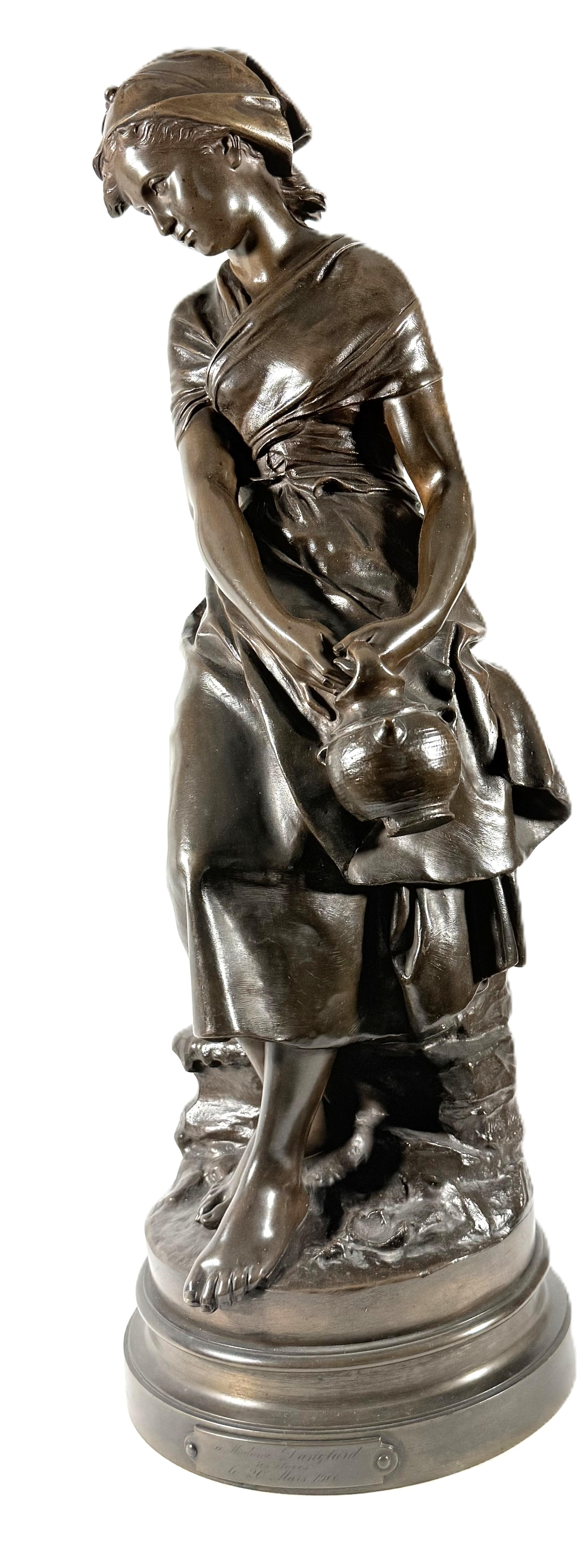Beautiful late 19th-century bronze sculpture by Mathurin Moreau For Sale 11