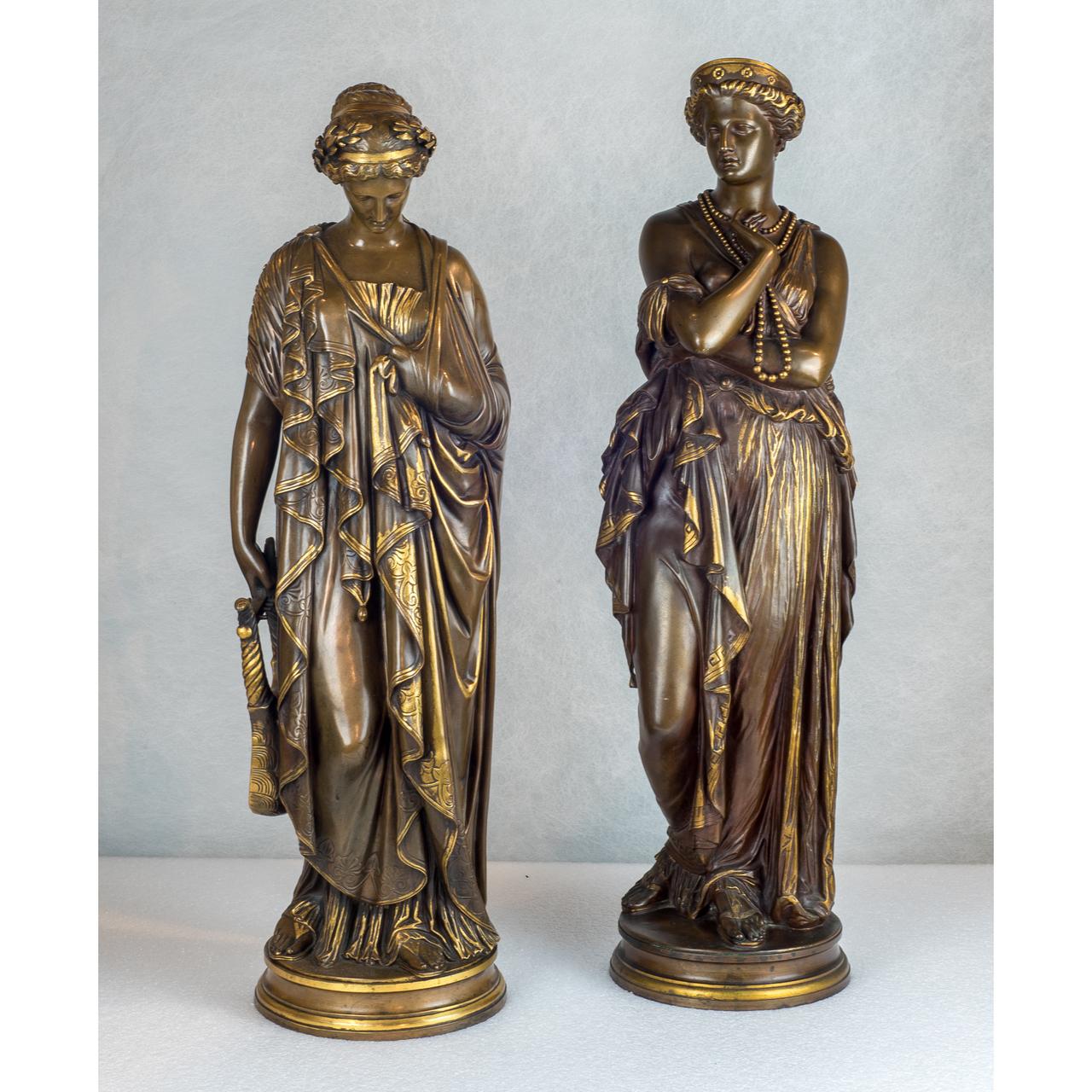 Figurative Sculpture Jean-Baptiste Clésinger  - Paire de statues en bronze patiné de belle qualité représentant Sappho et Hélène