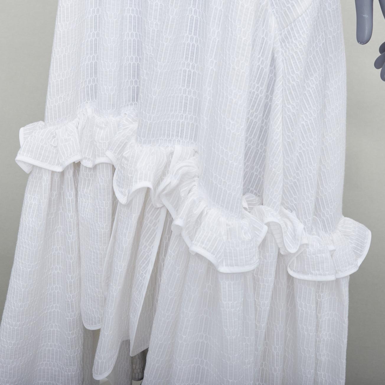 MATICEVSKI 2016 white cotton blend hi low hem frilly full skirt AUS8
Reference: KEDG/A00317
Brand: Maticevski
Collection: AW 2016
Material: Cotton, Blend
Color: White, Silver
Pattern: Brocade
Closure: Zip
Lining: Cream Mesh
Extra Details: Back