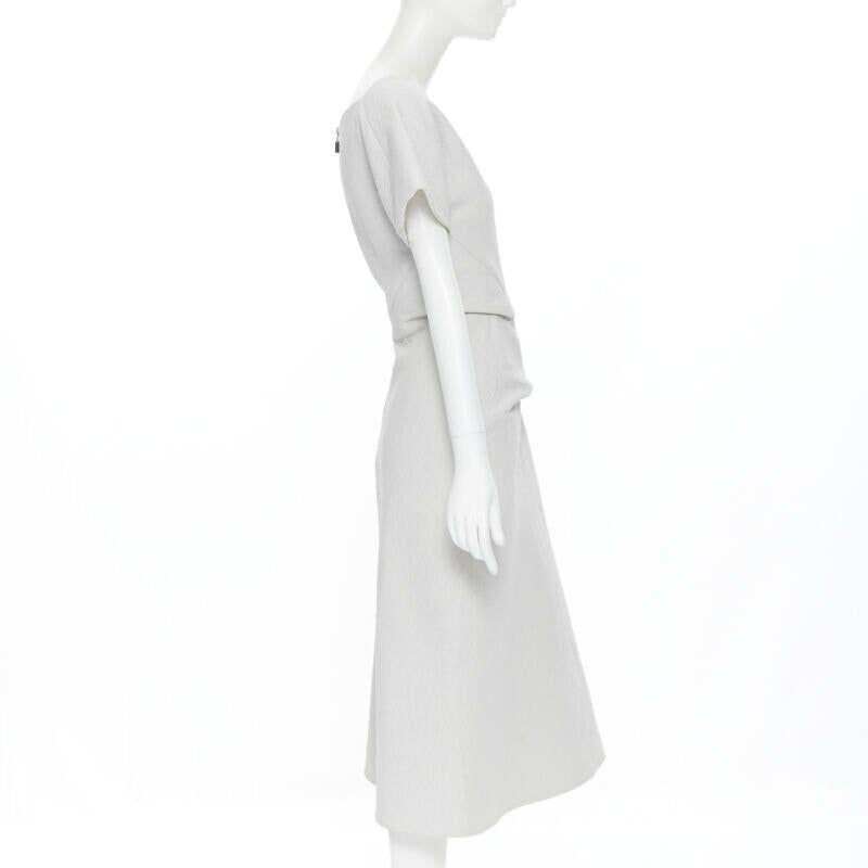 MATICEVSKI 2017 Meta Vestido gris claro drapeado con cintura fruncida UK6 XS en Bueno estado para la venta en Hong Kong, NT