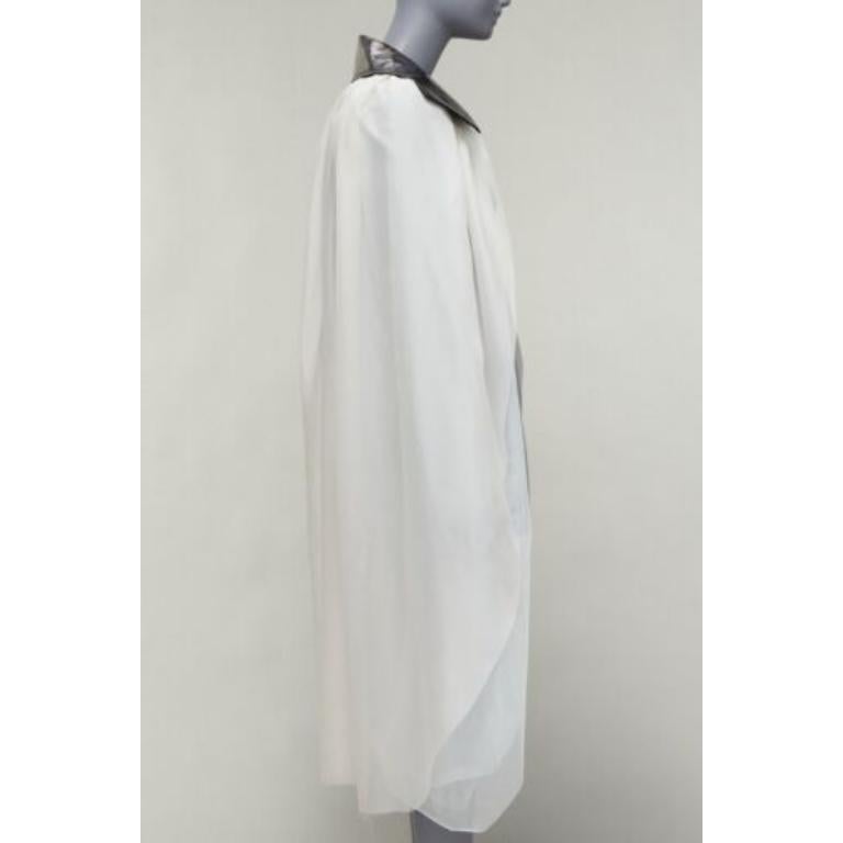 MATICEVSKI 2019 Focus white 100% silk patent collar high low cape AU8 M In Excellent Condition For Sale In Hong Kong, NT